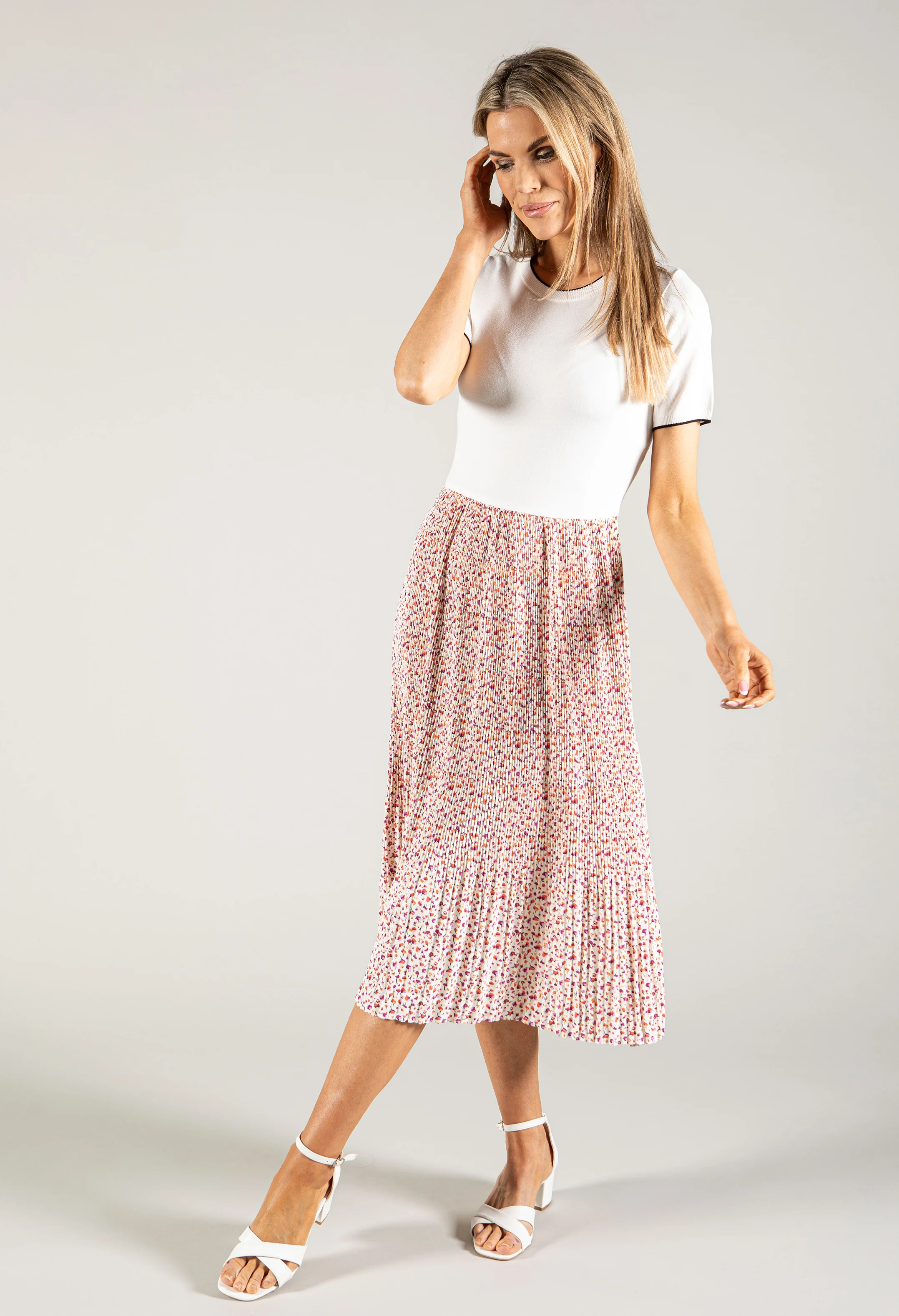 Floral dress with pleated skirt