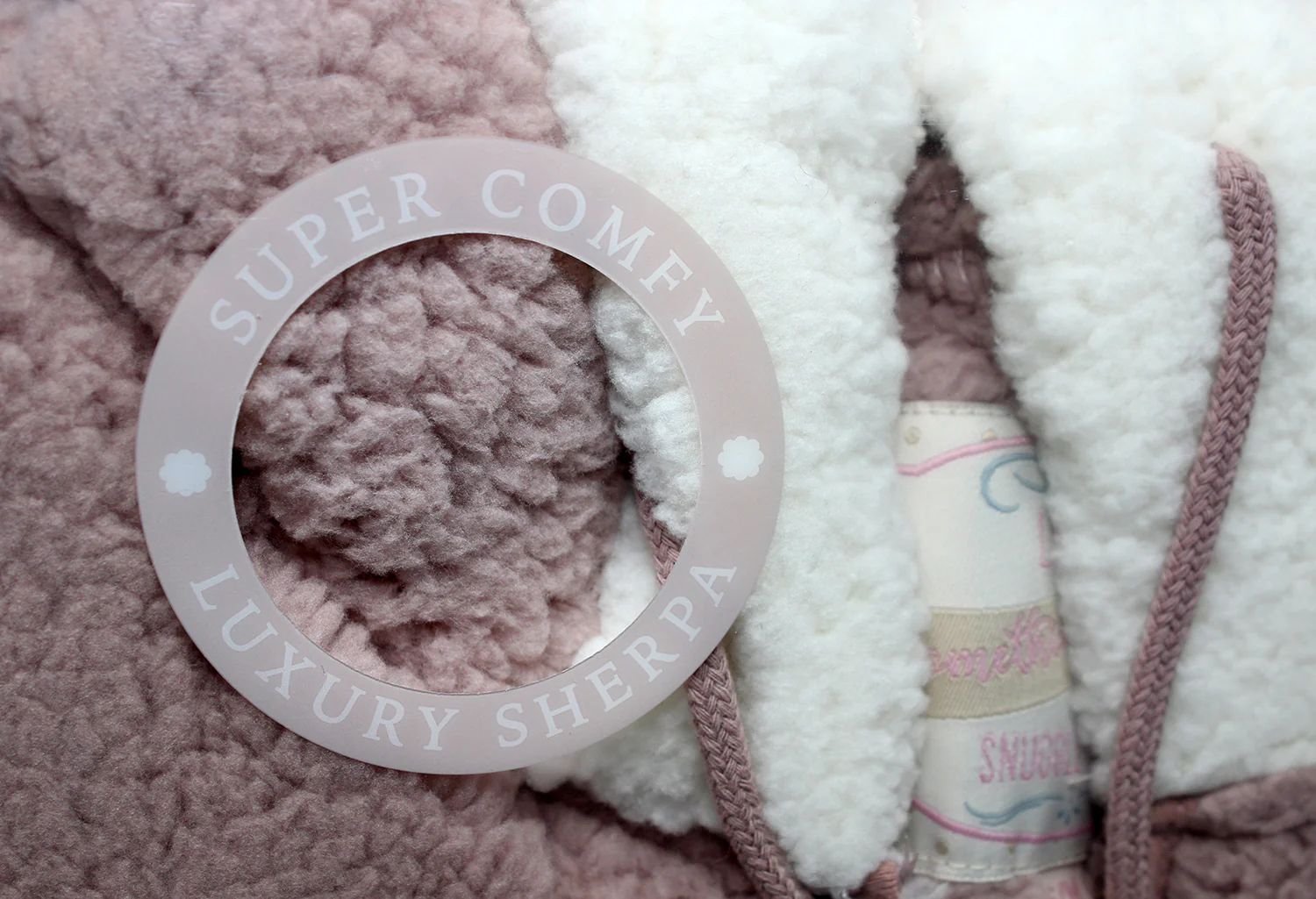 Hooded Snuggle Top in Mauve
