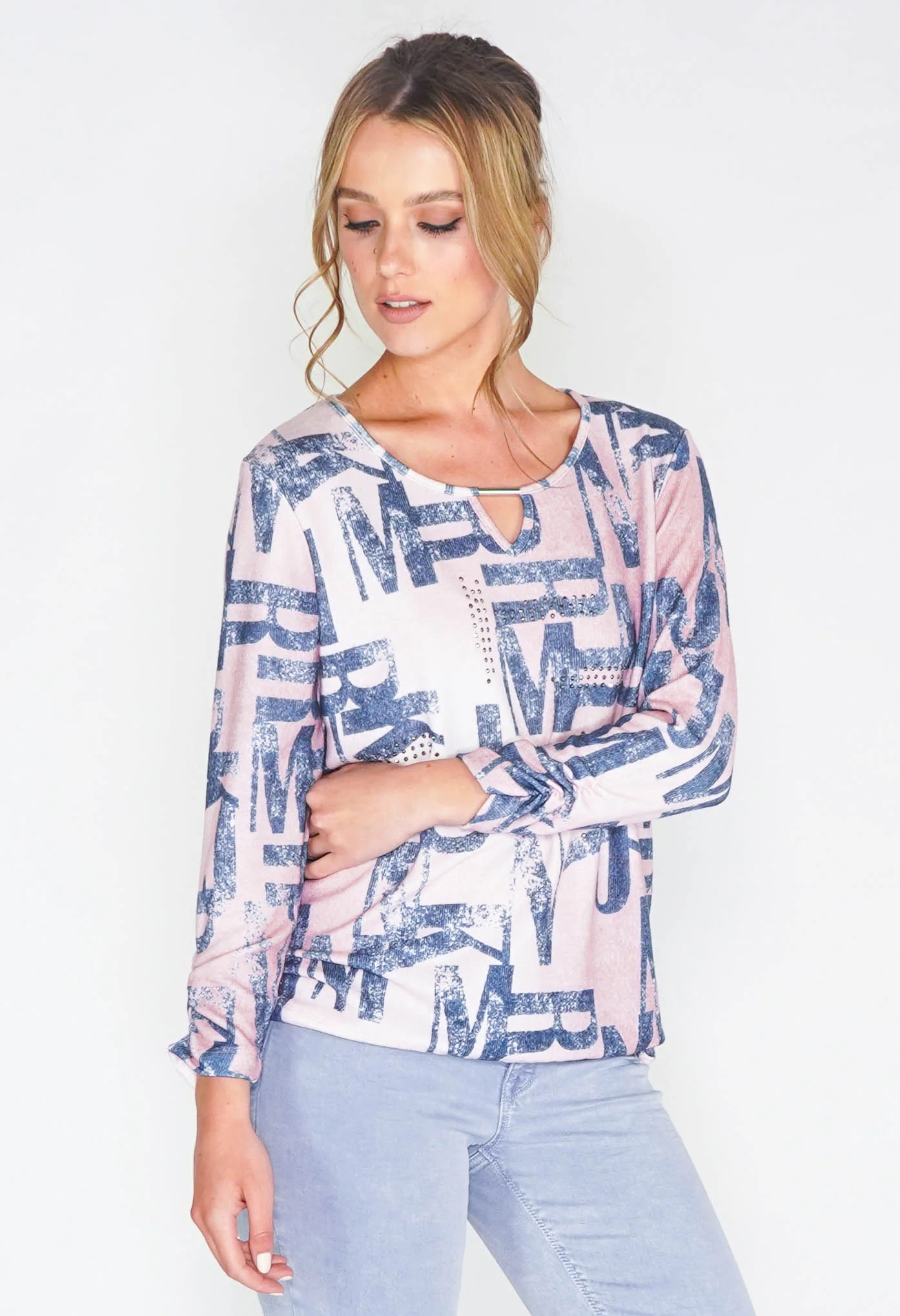 JEANS LETTER PRINT CASUAL TOP