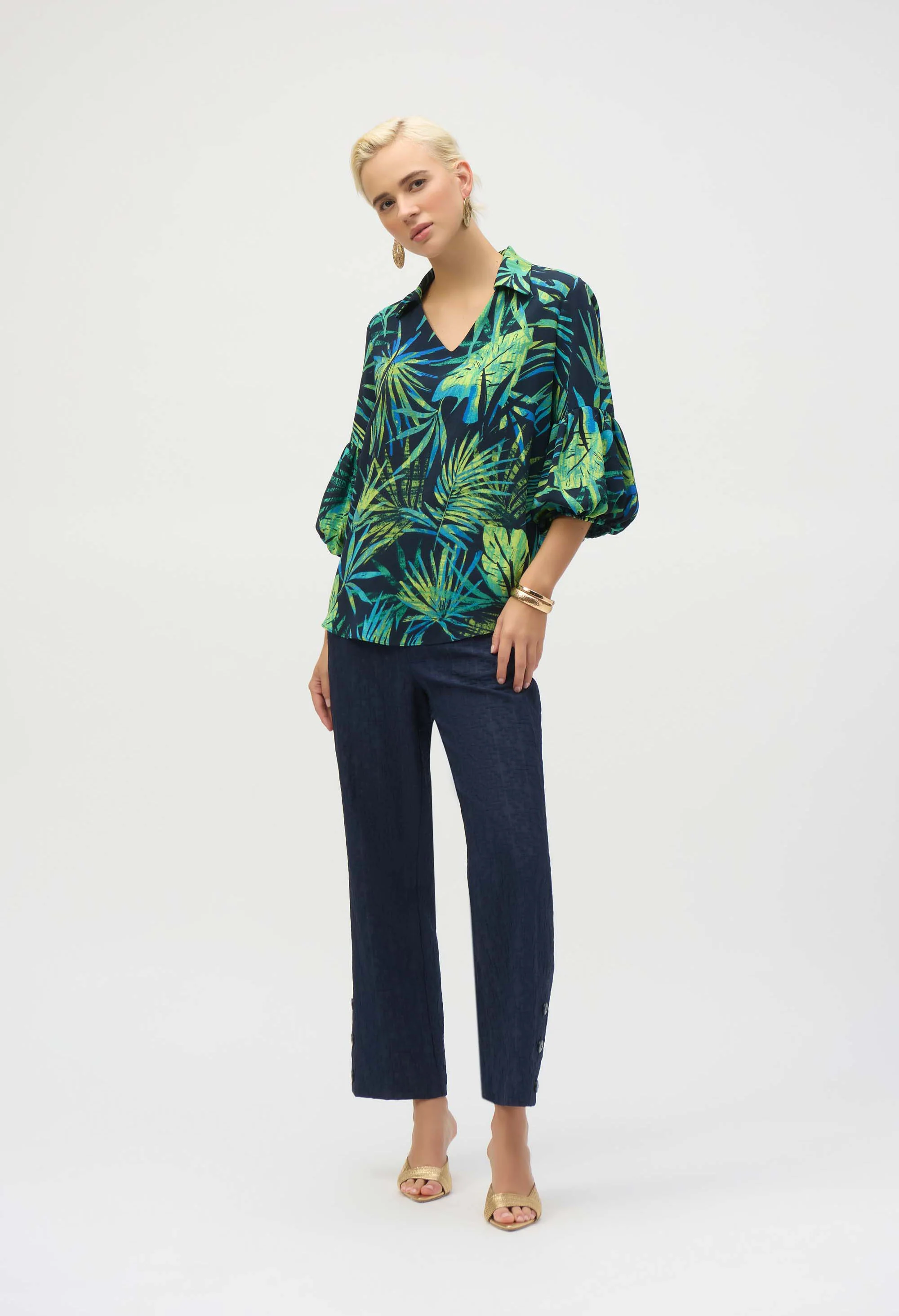 Tropical Print Puff Sleeve Pullover