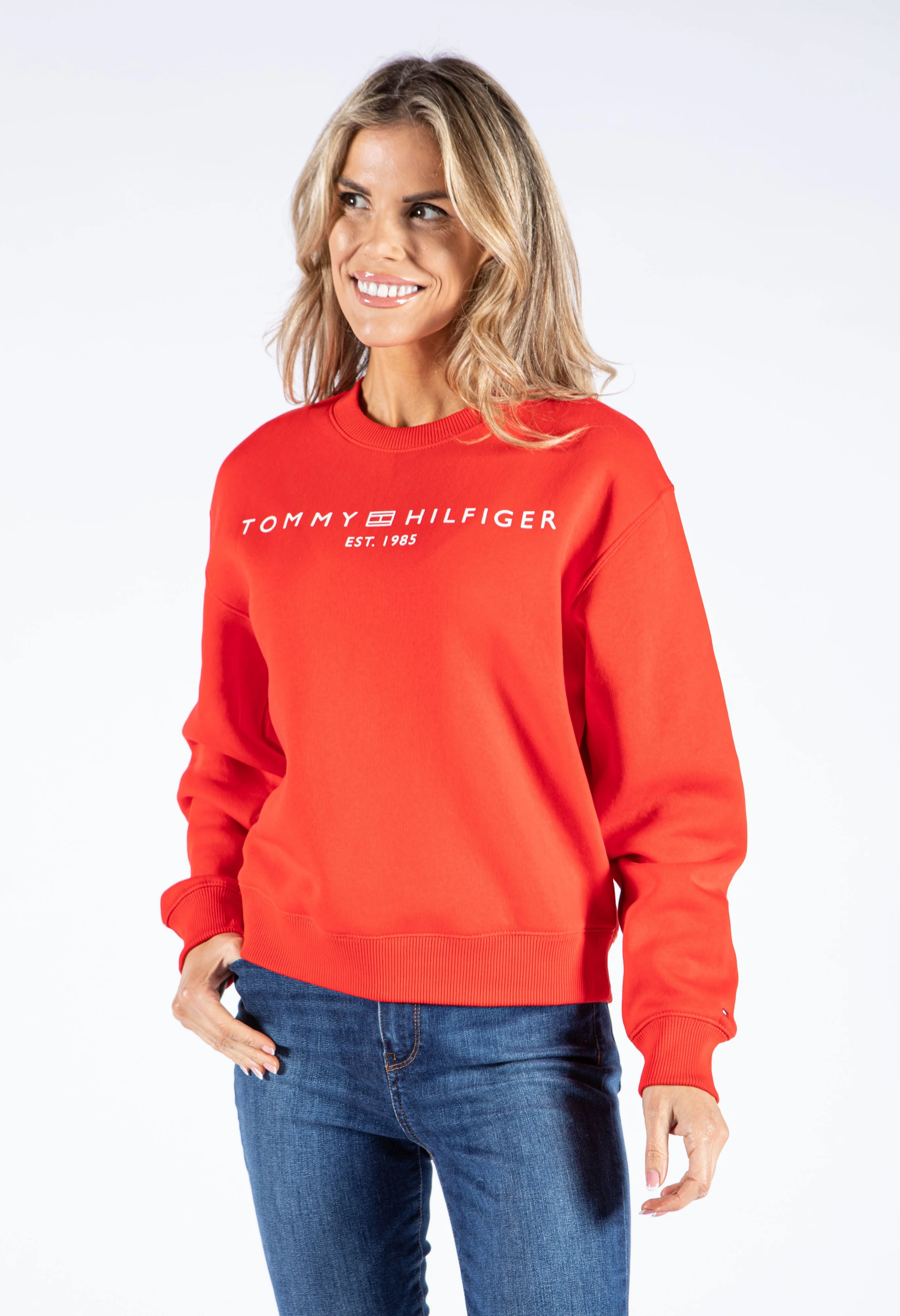 CHEST LOGO CREW NECK SWEATSHIRT