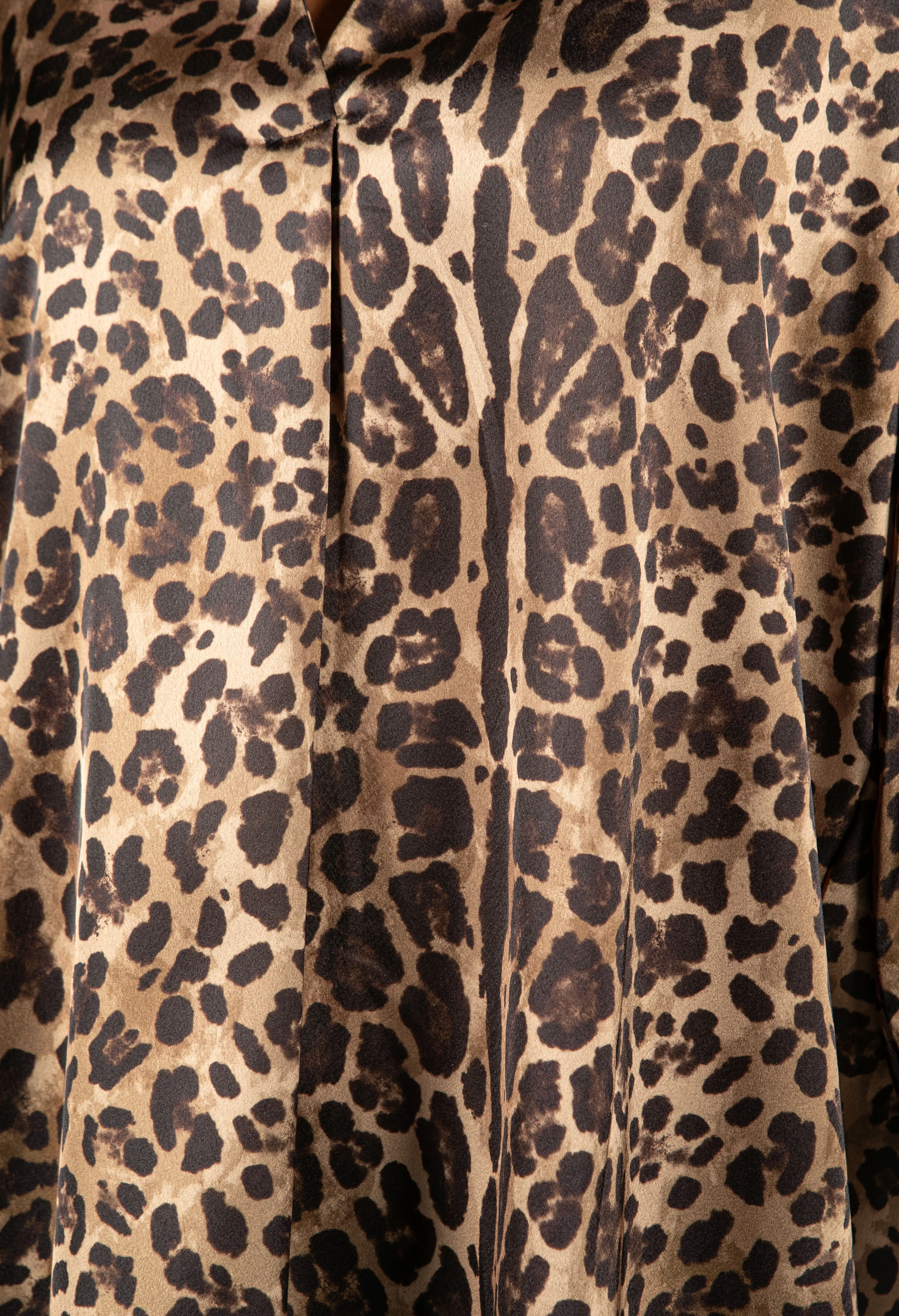 V-Neck Silk Feel Leopard Print Blouse