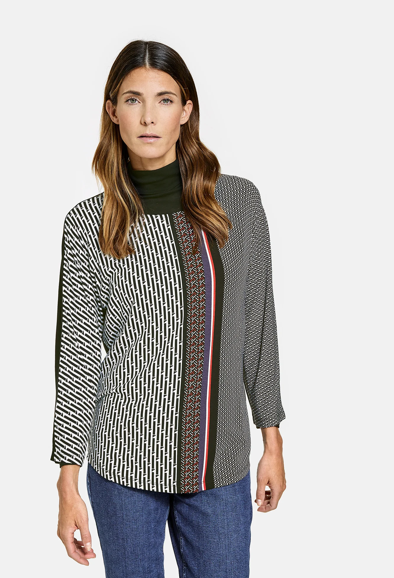 Sleeve Top With Patchwork Pattern