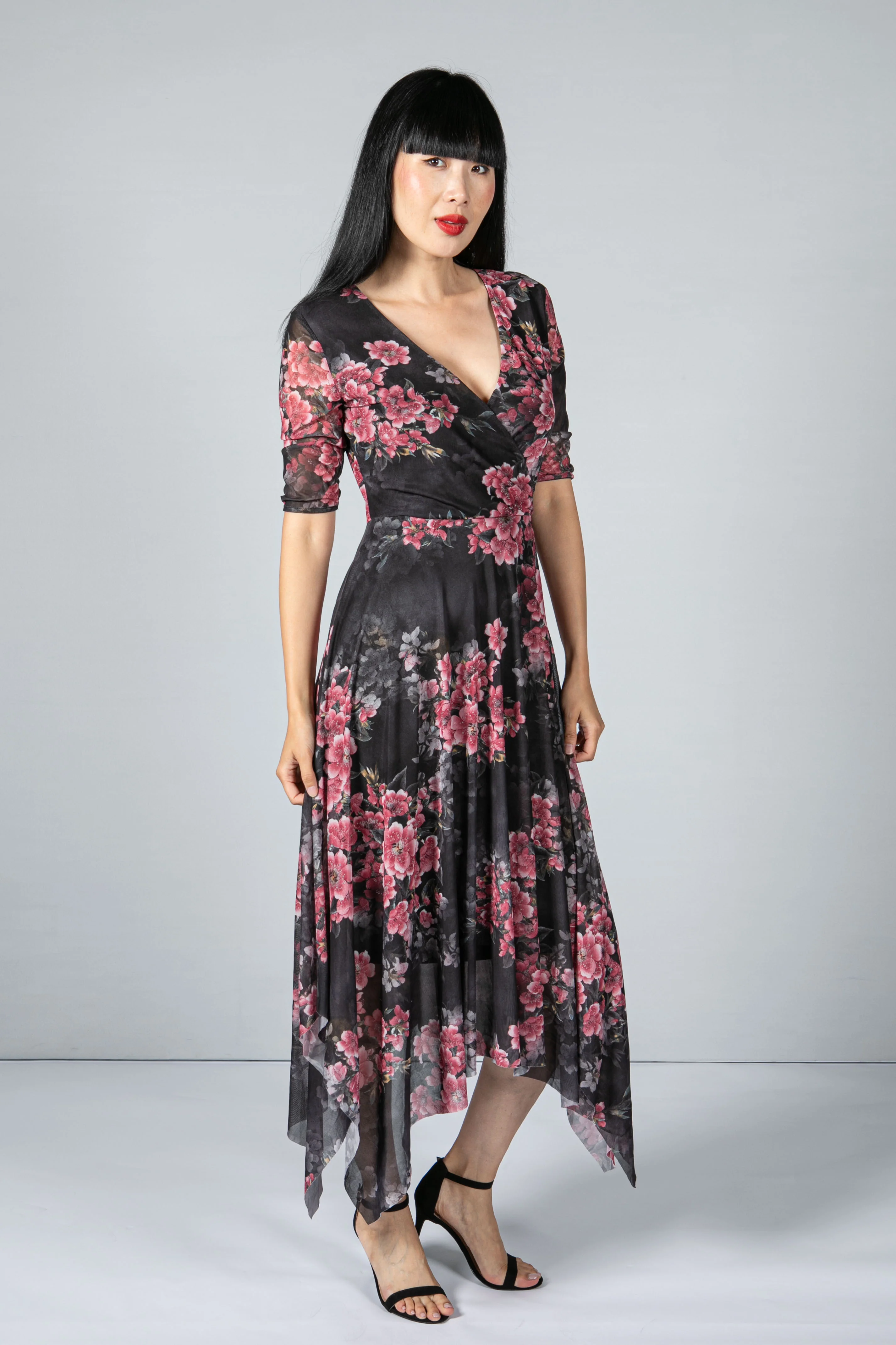 Vintage Bloom Print Dress in Black