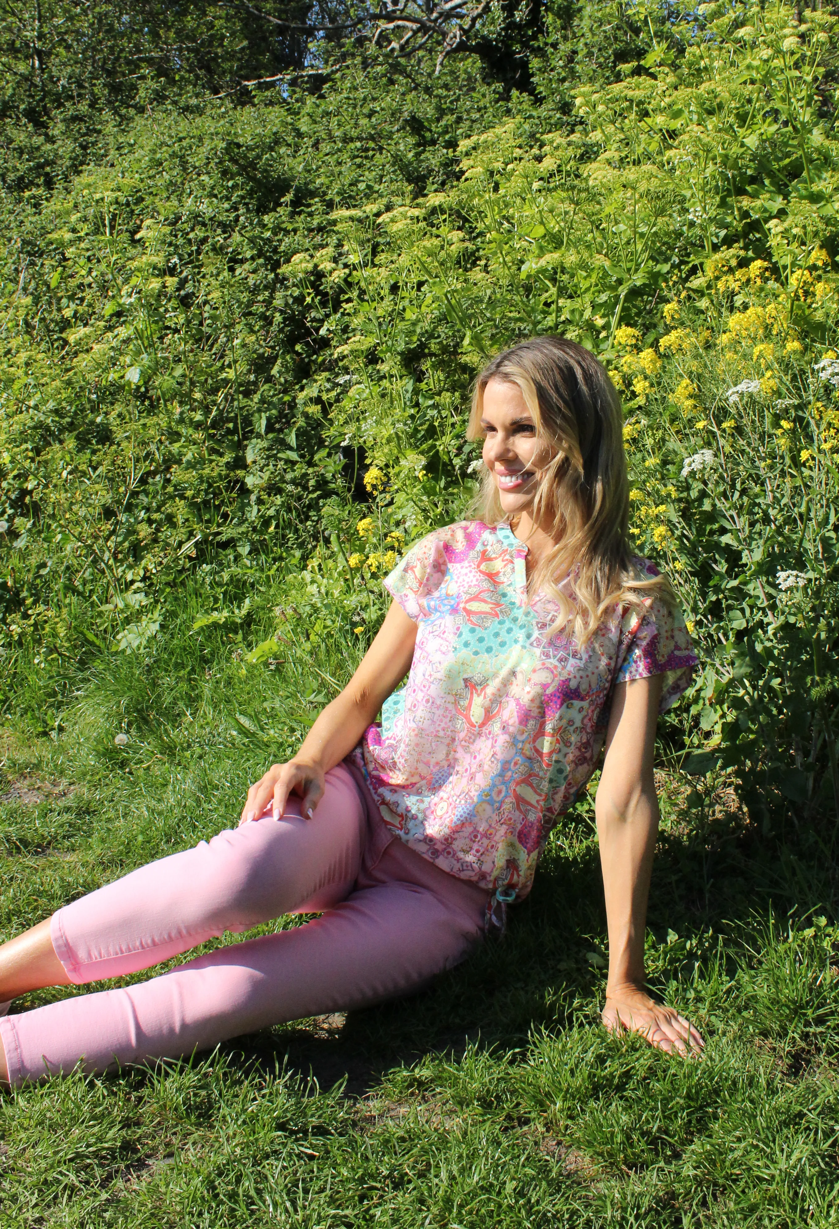 Cashmere Print V-Neck Top
