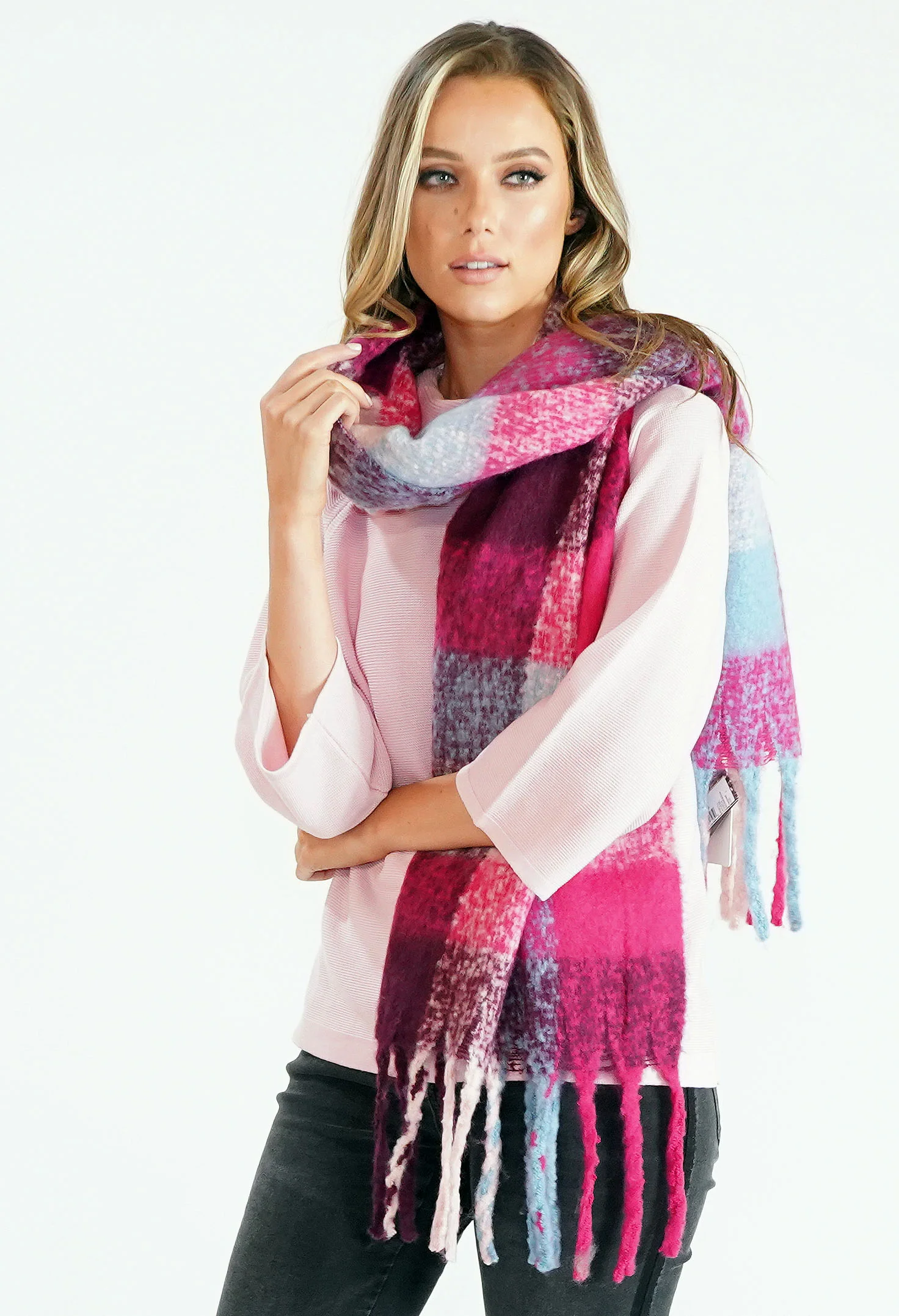 Celtic Ore Crafts Check Scarf-1
