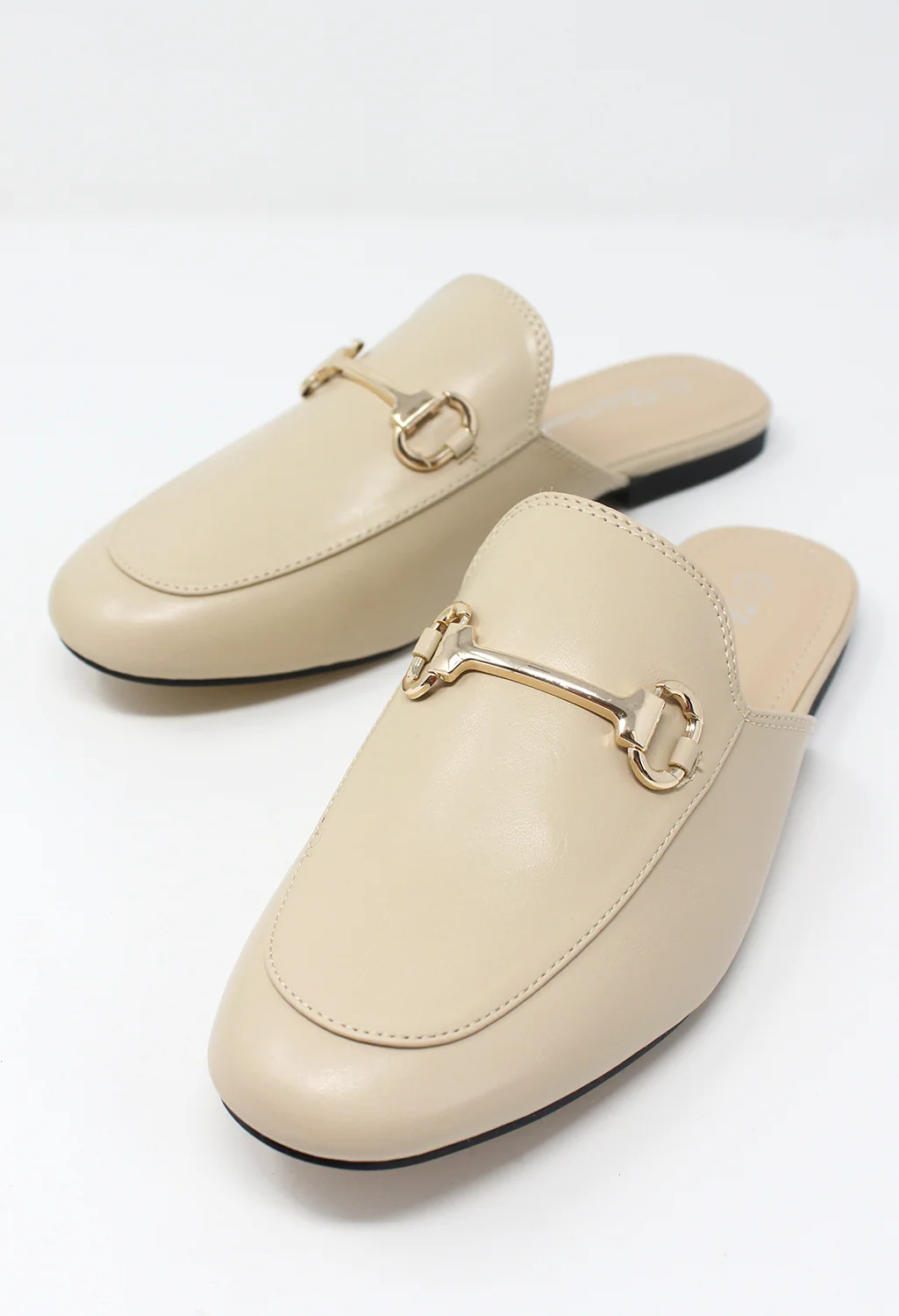 Beige Apron Front Slide