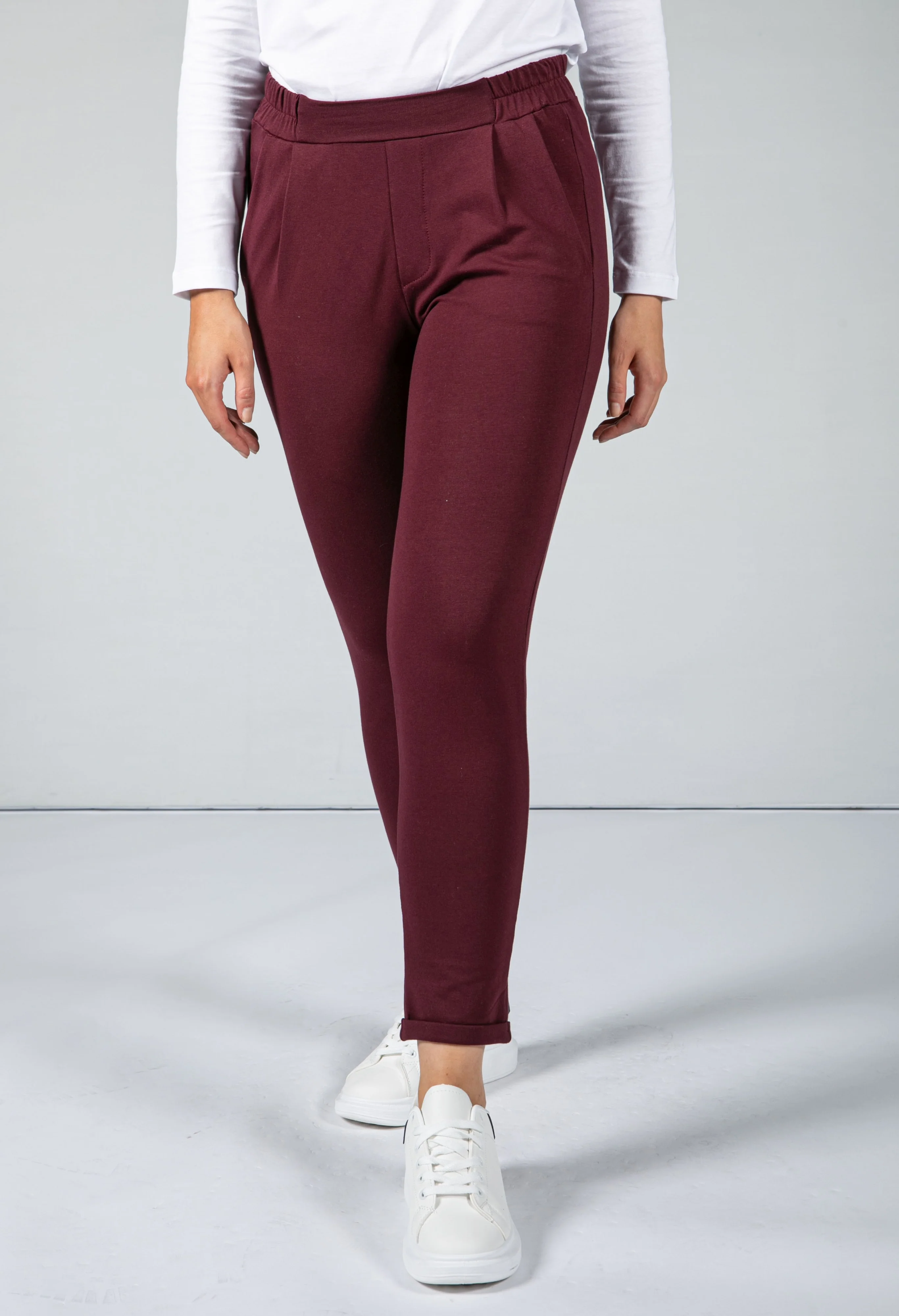 Wine smart joggers