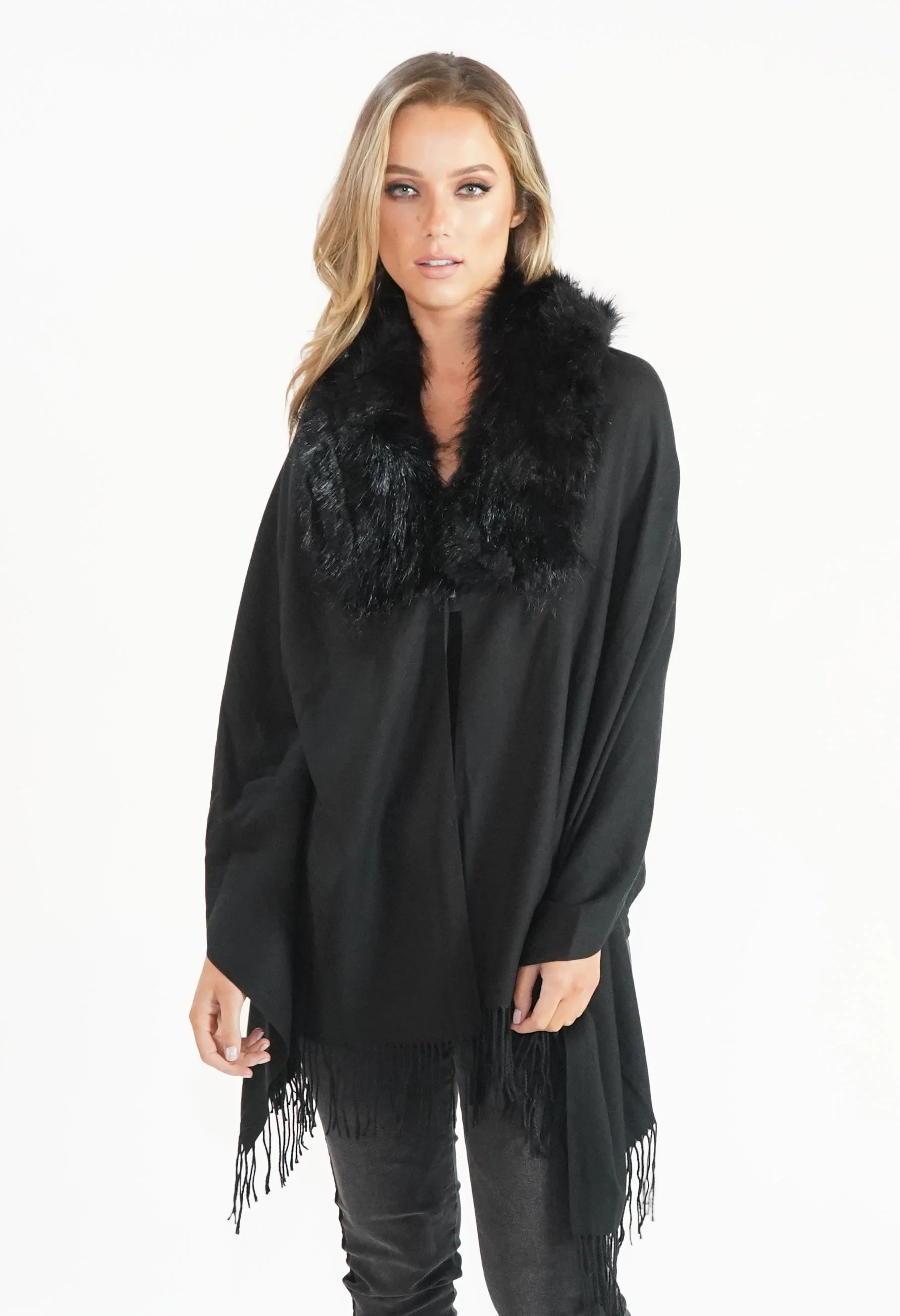 Black Faux Fur Detail Shawl