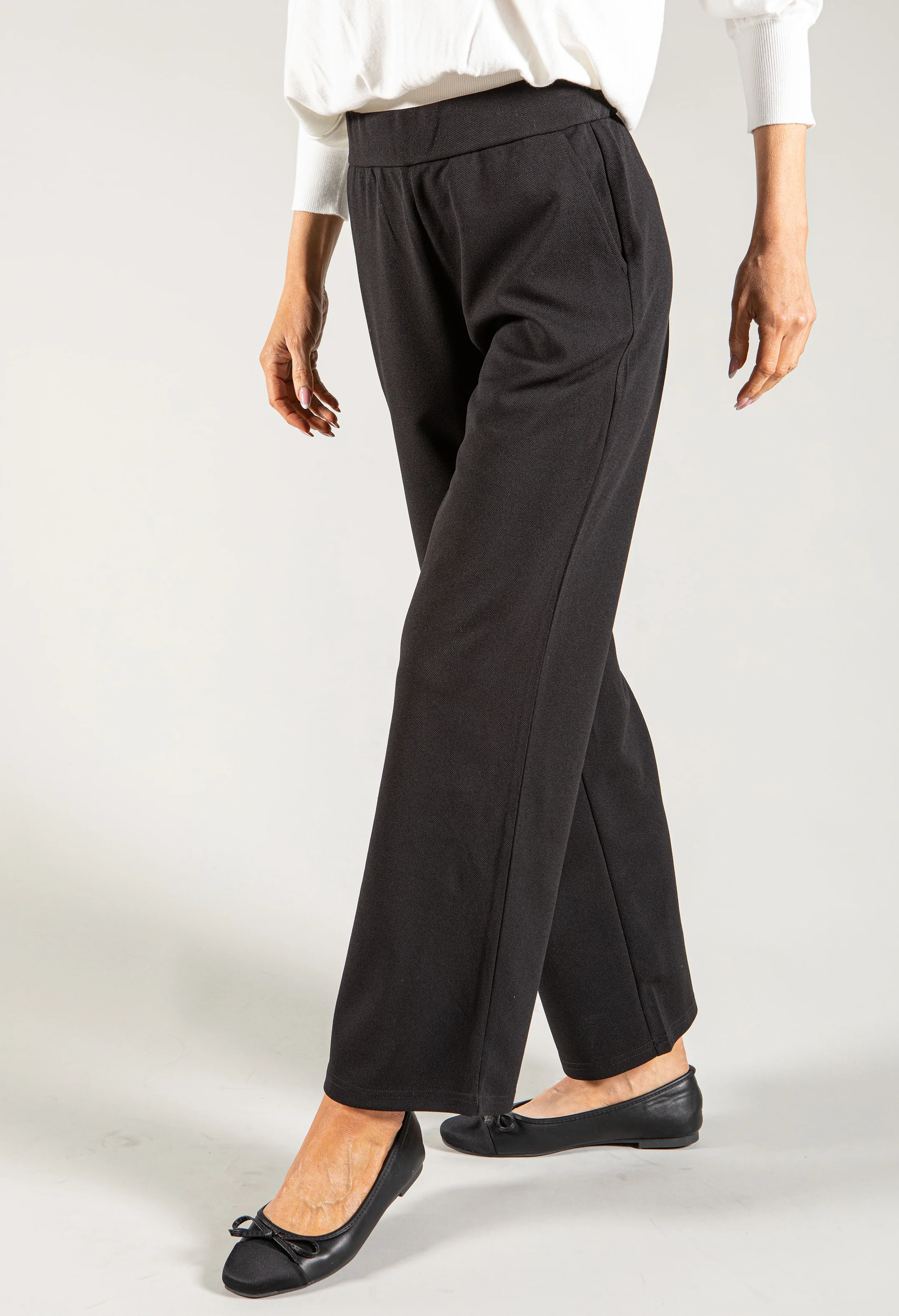 Wide Leg Trouser