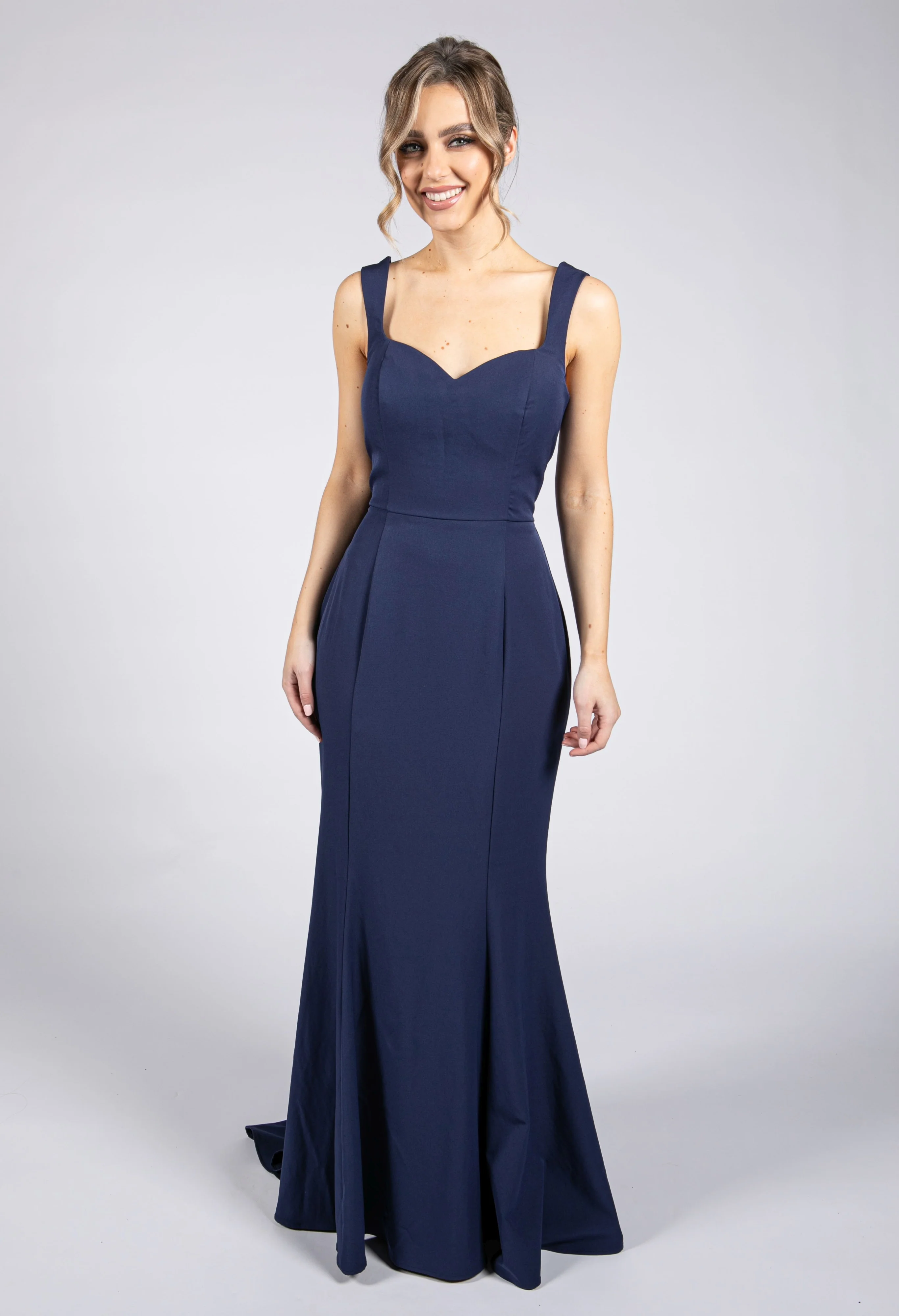 Deep Navy Sweetheart Fitted Gown