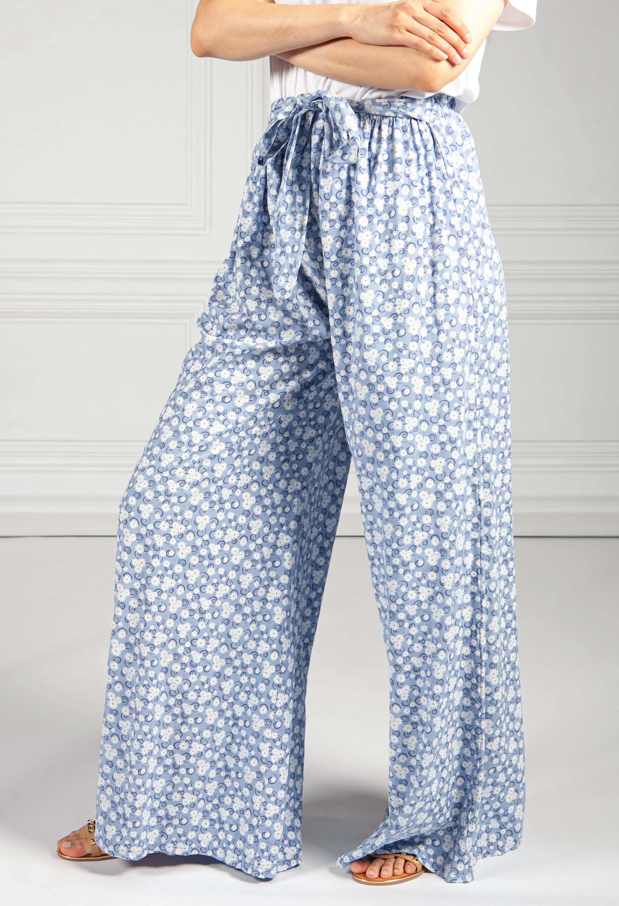 Daisy Chain Palazzo Pants in Blue