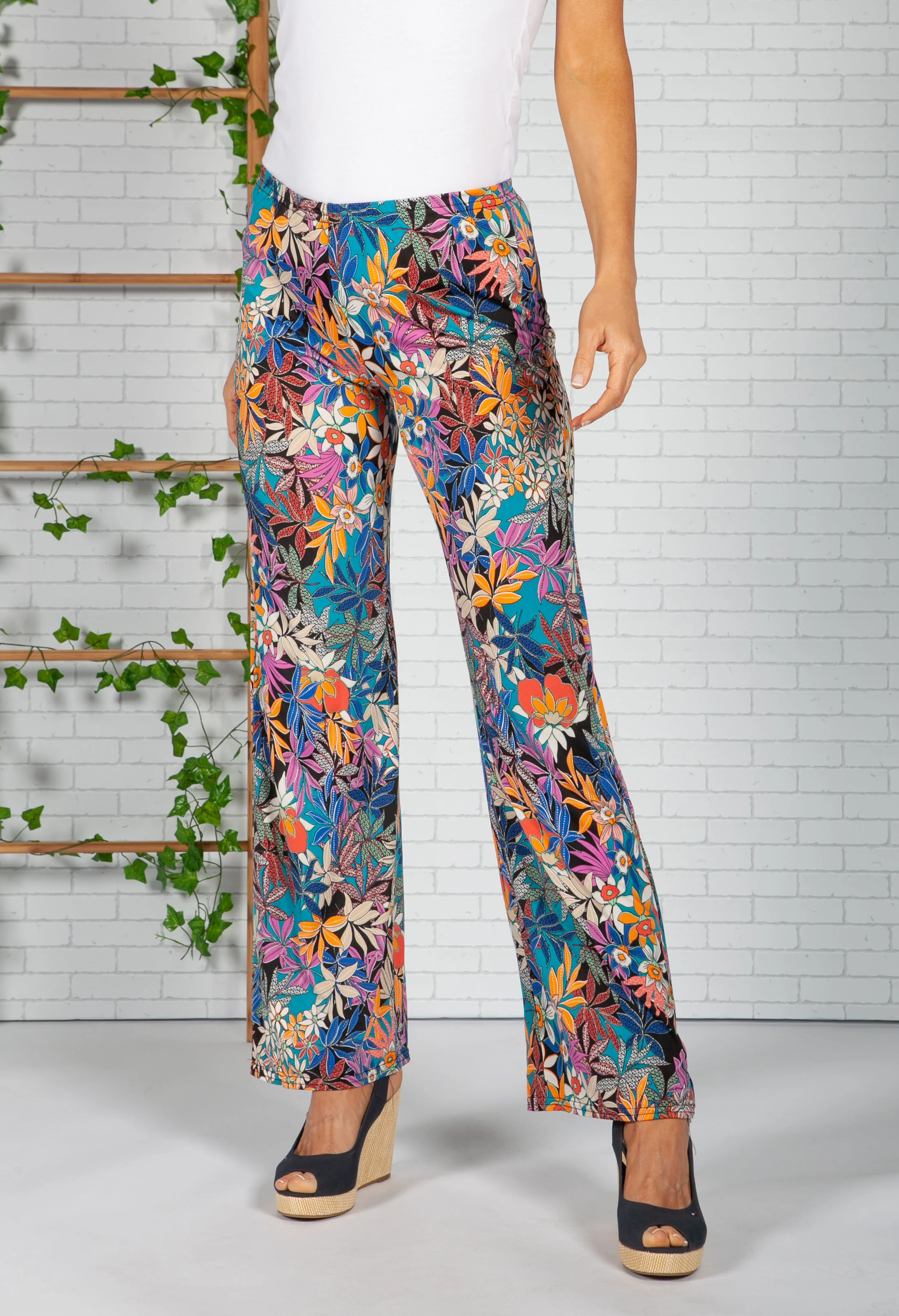 Tropic Print Trousers in Black