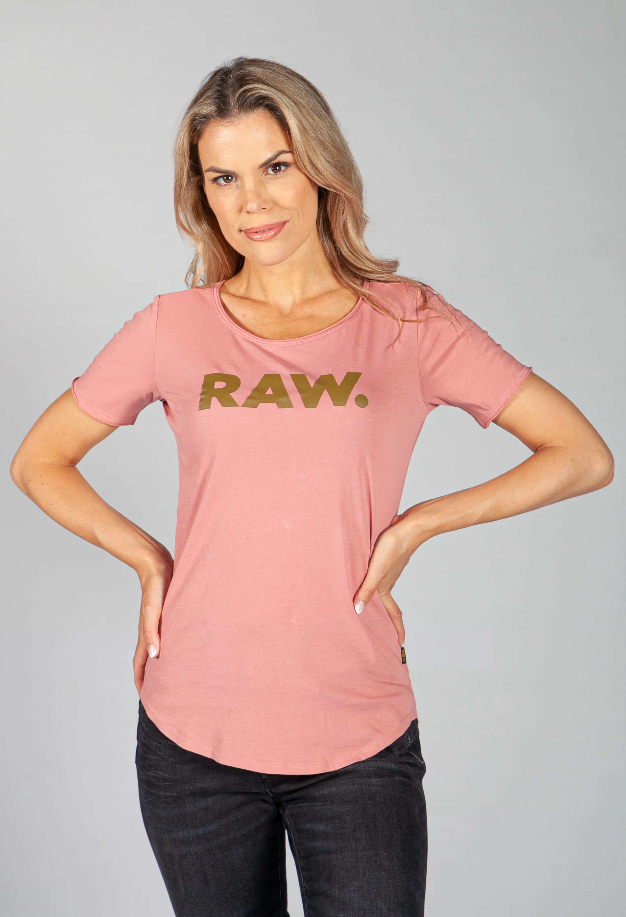 Dusty Rose Graphic Slim T-Shirt