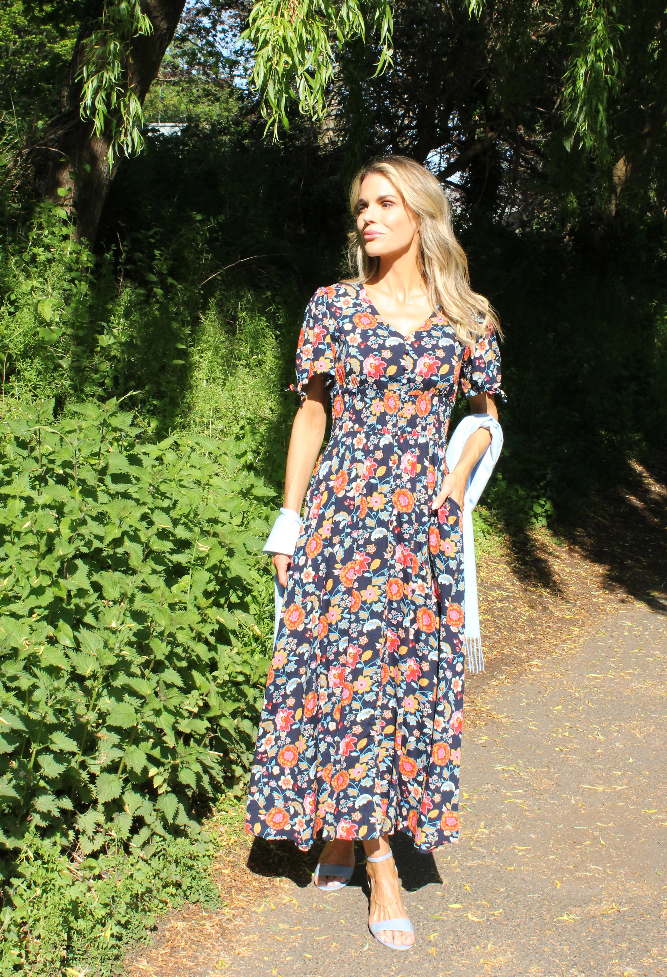 Floral Print Buttoned Midi Dress