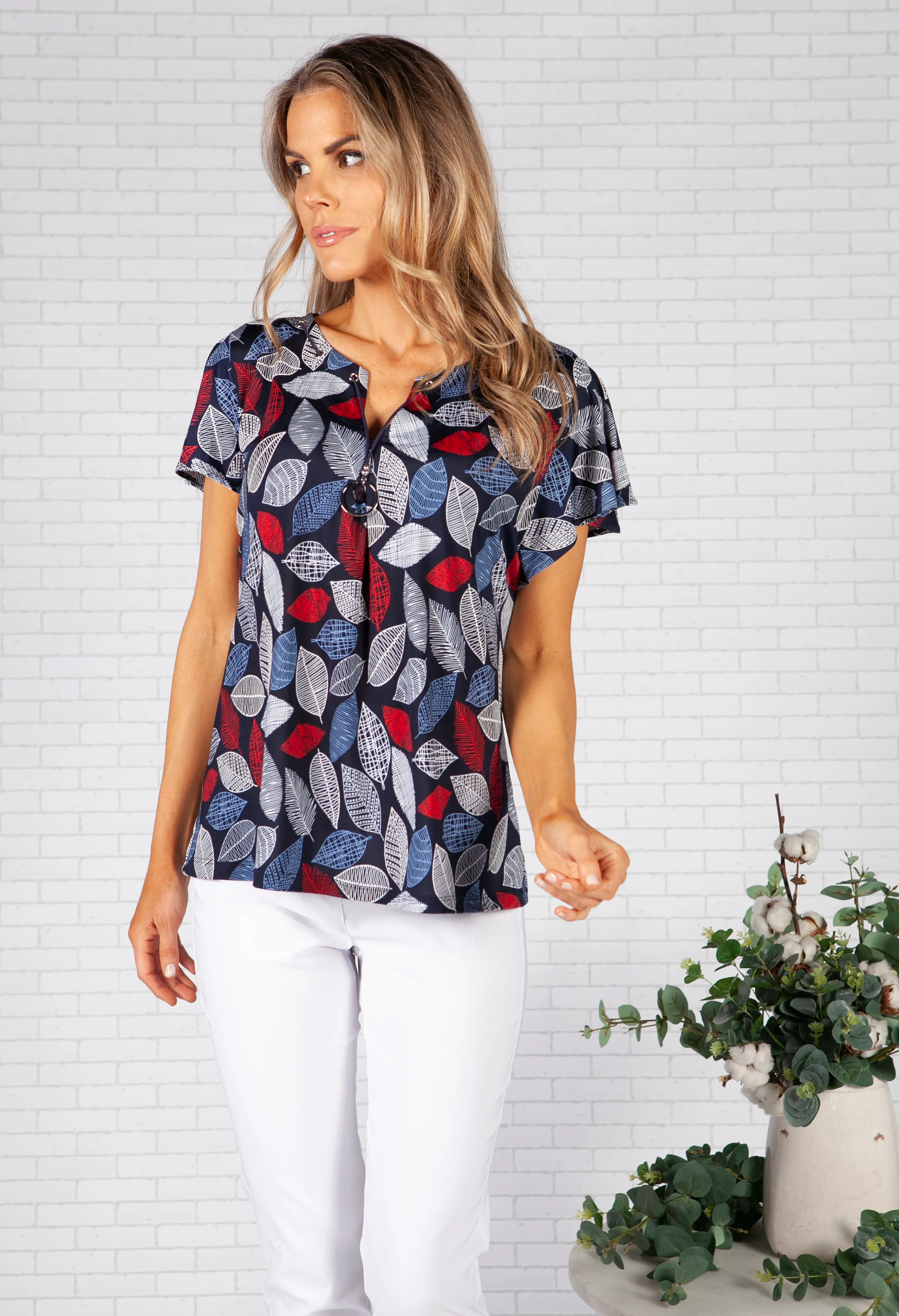 Nautical Leaf Design and Necklace Top