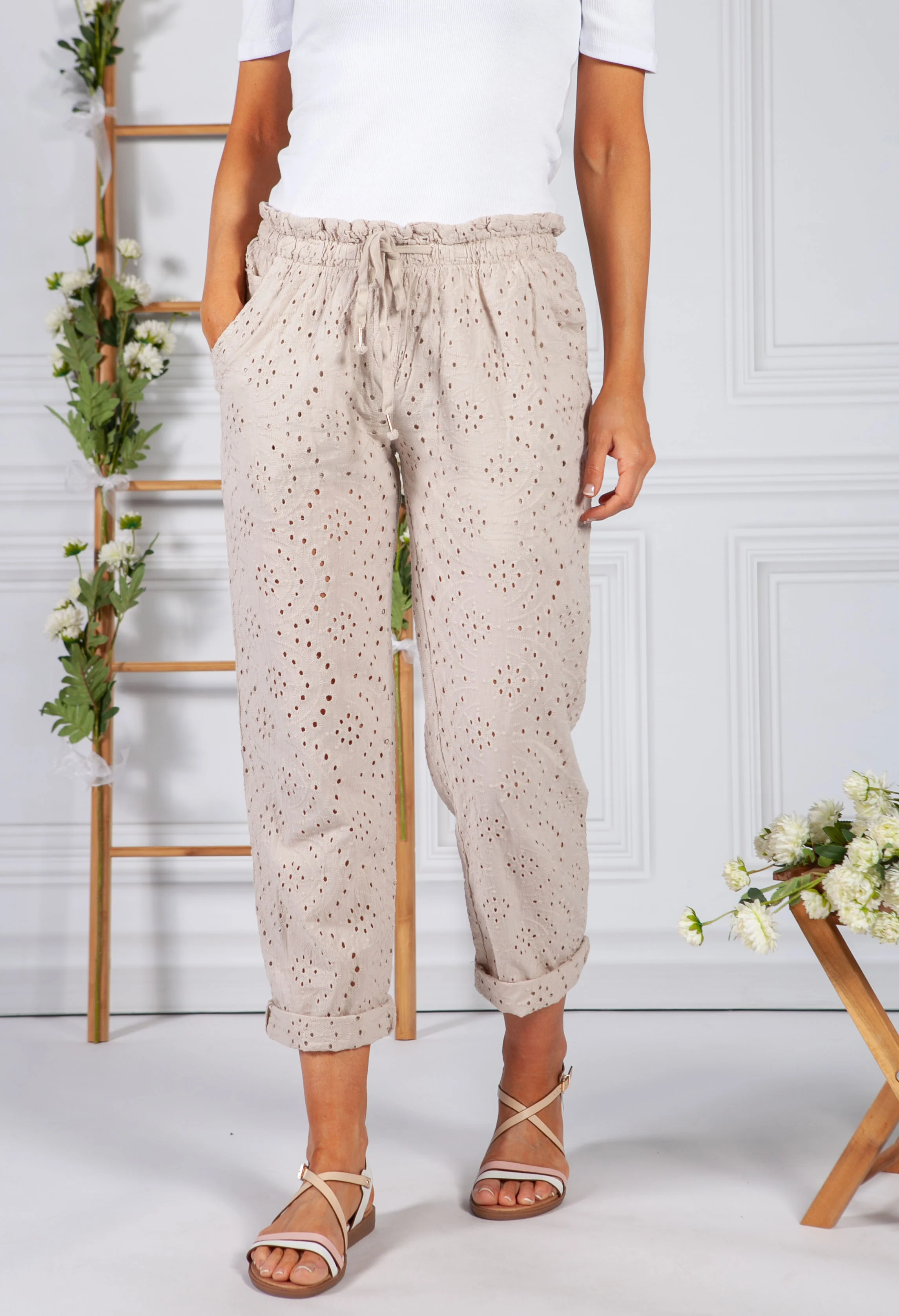 Embroidered Beige Pant
