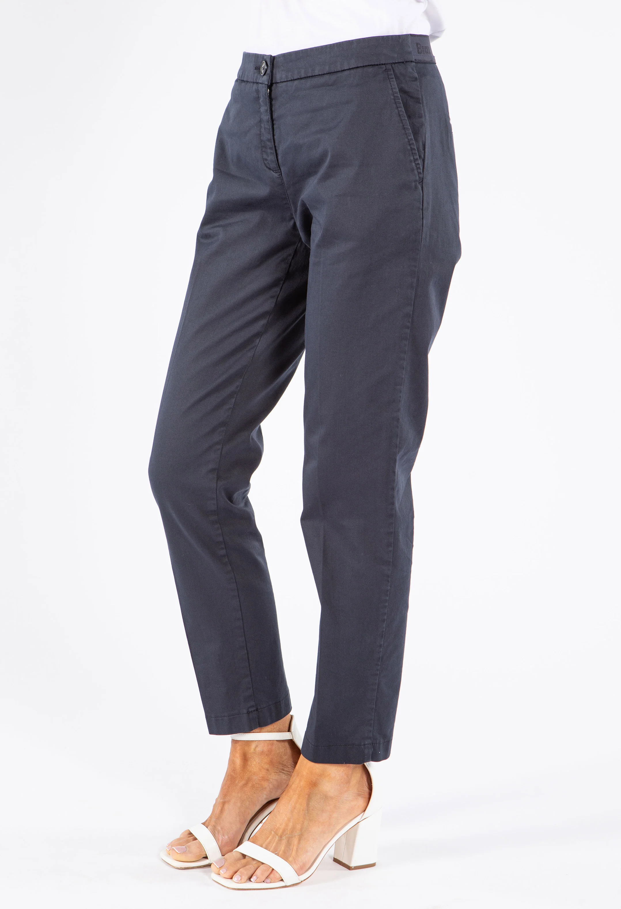 Maron Pull On Regular Leg