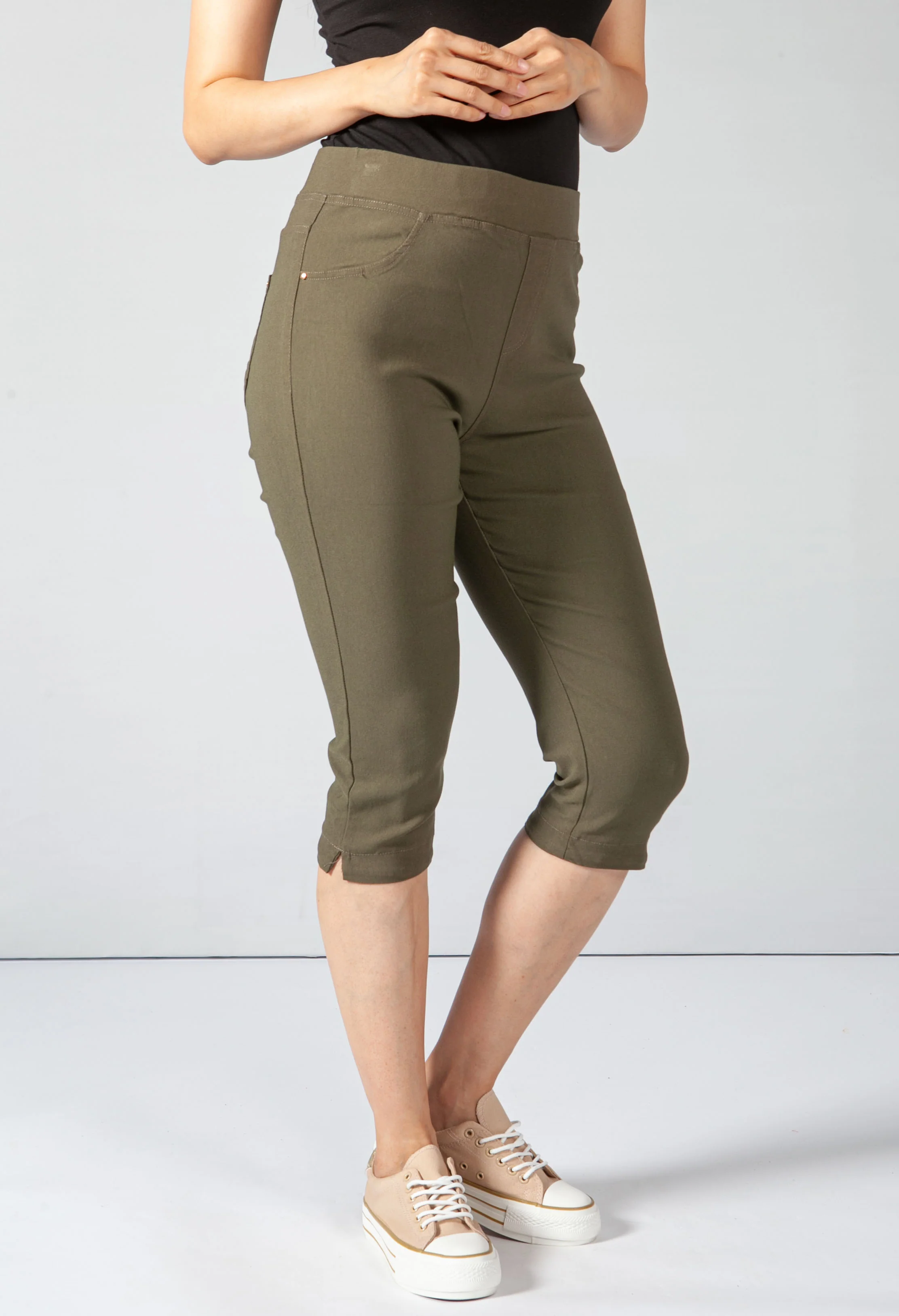 Cropped Pull Up Jeans on Khaki