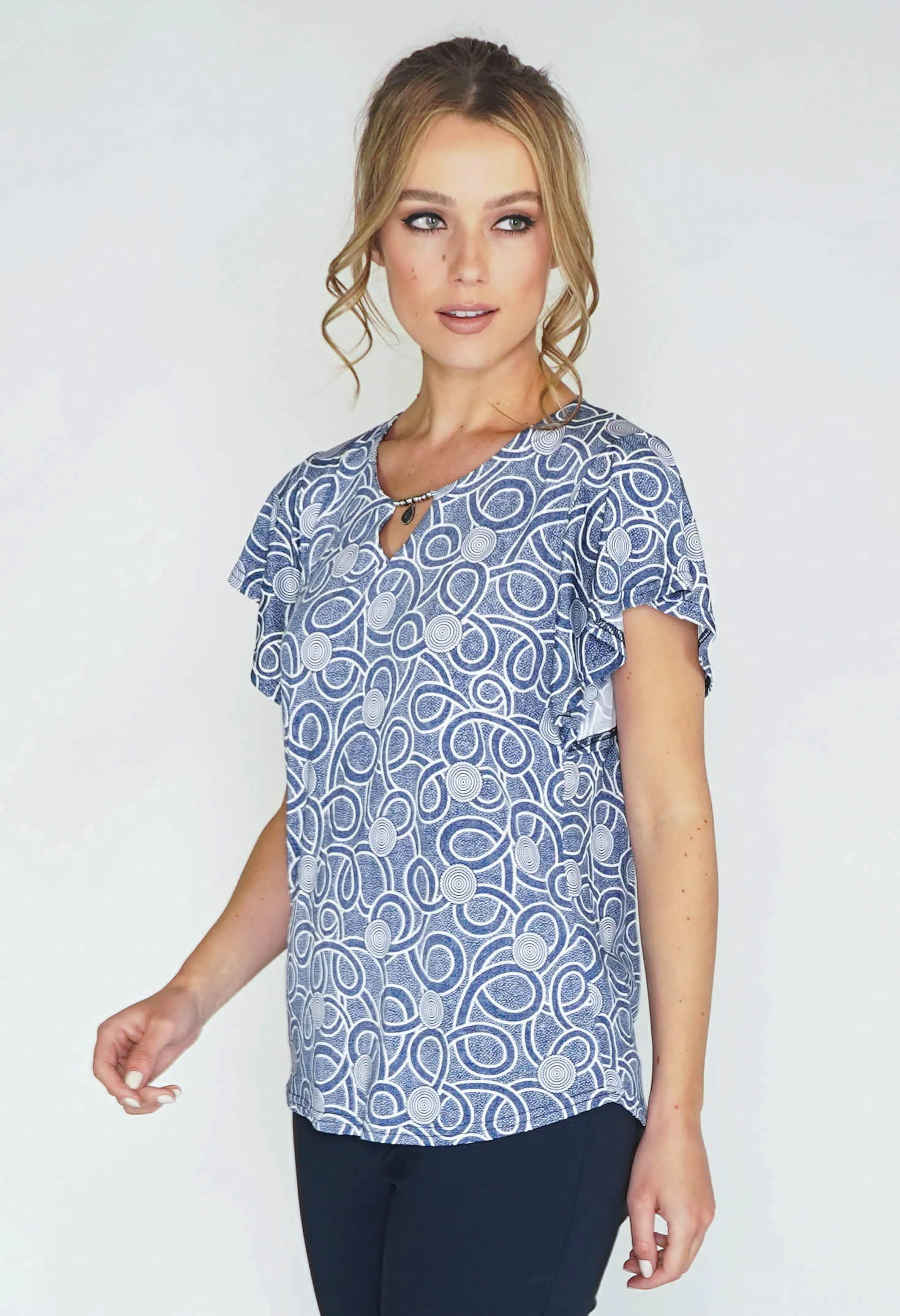 LOOP PRINT TOP WITH PENDANT DETAIL