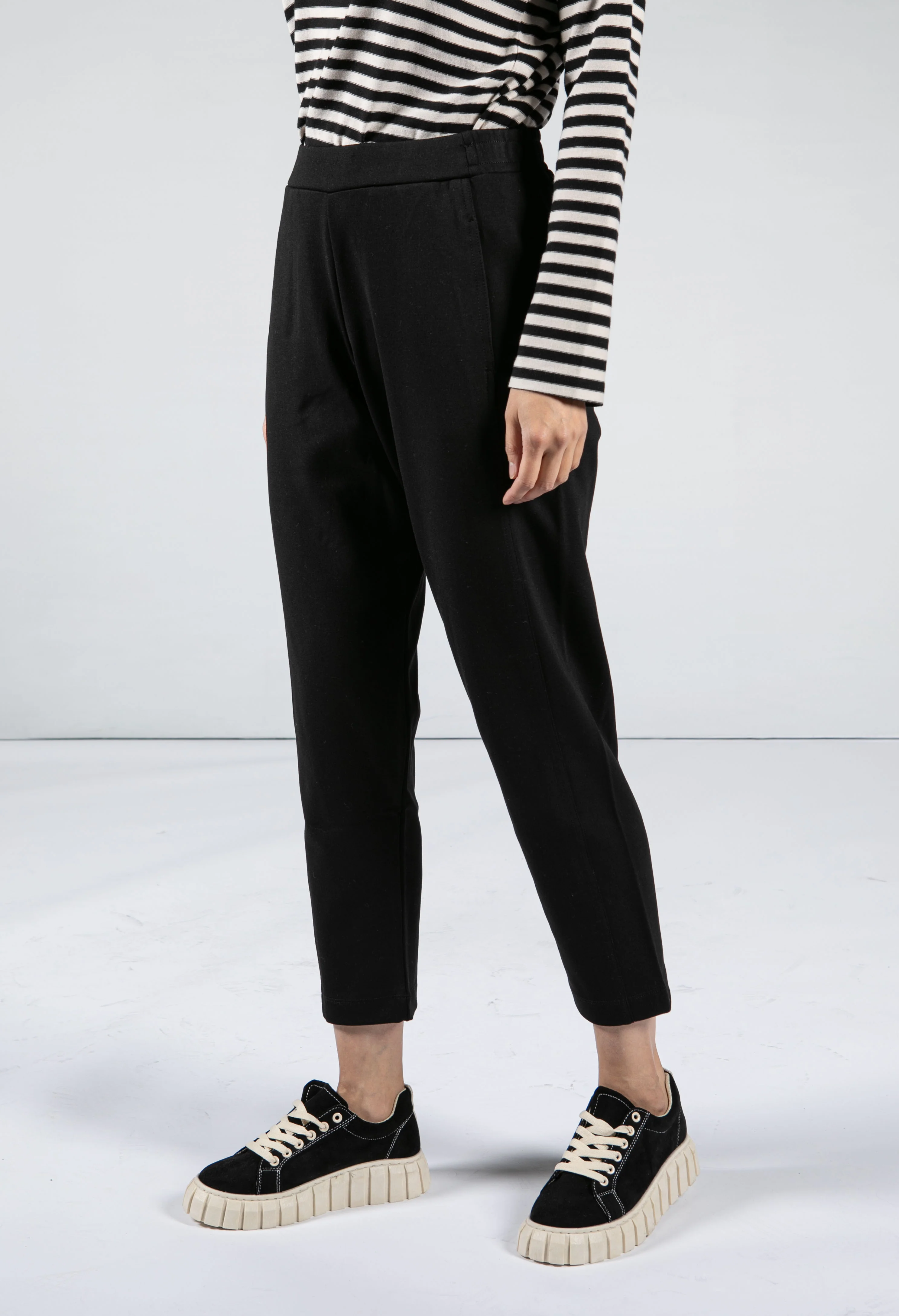 JERSEY PANTS IN BLACK