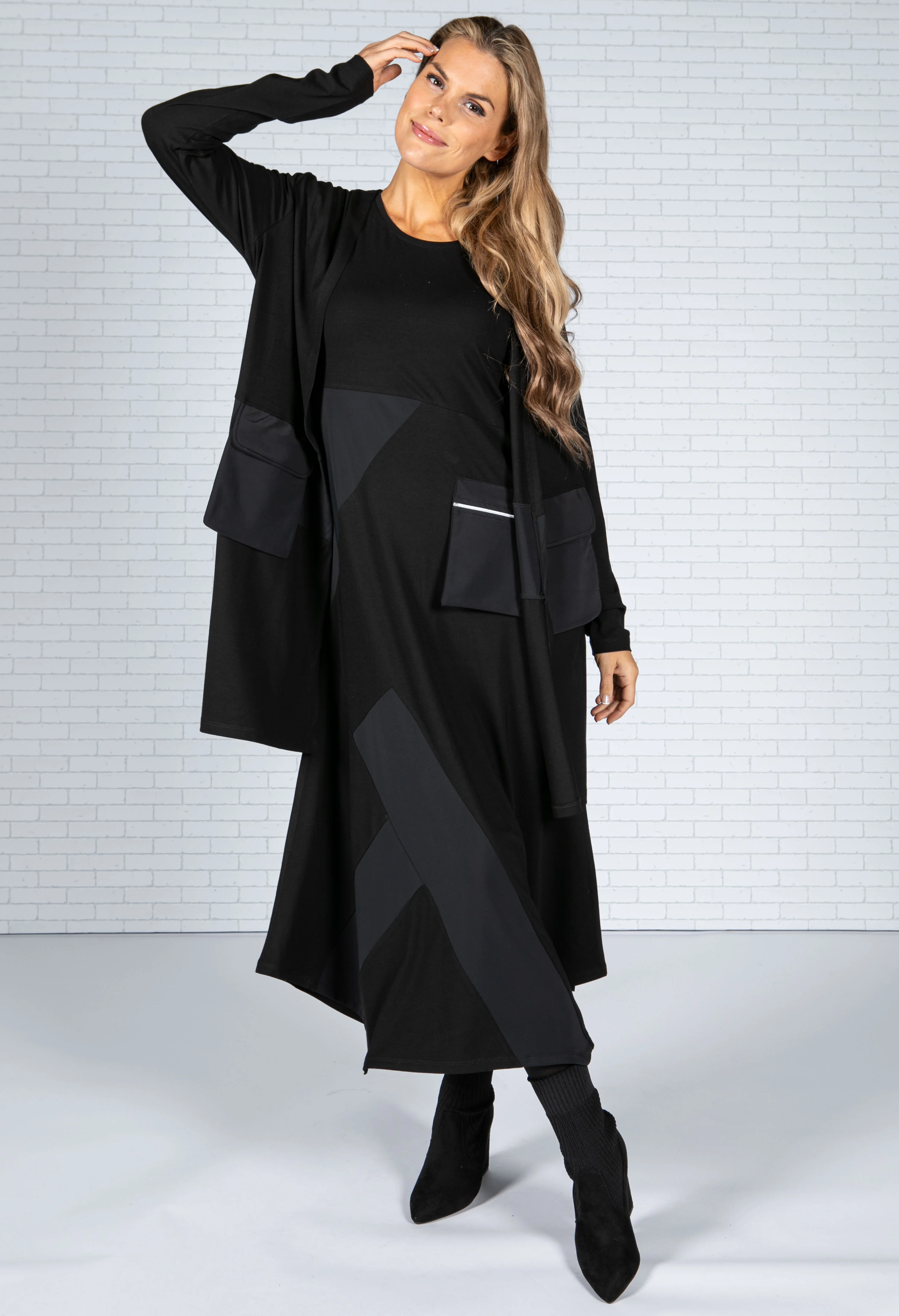 Scuba Pocket Midi Dress