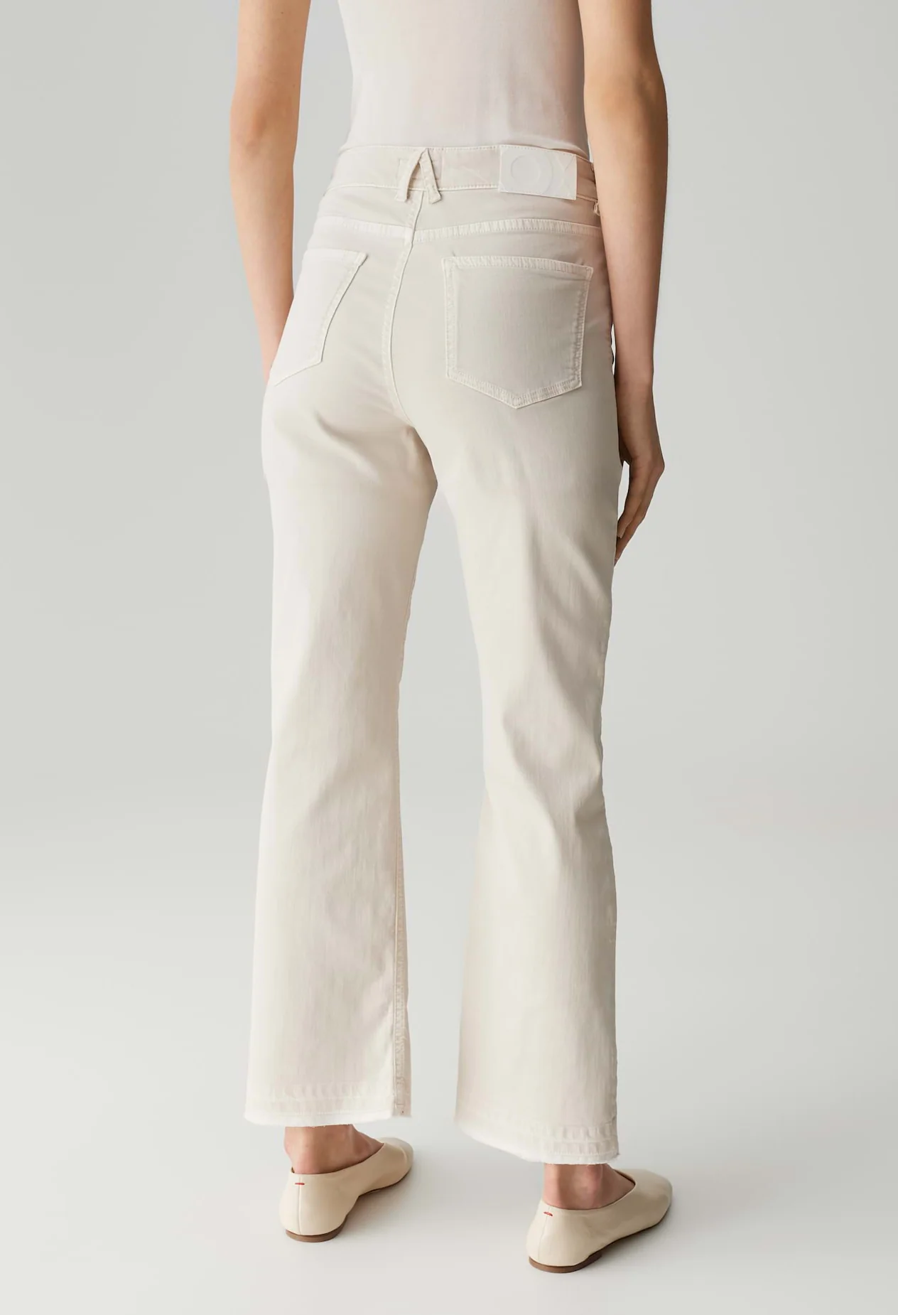 Melly Bright Mid Rise Flared Jeans