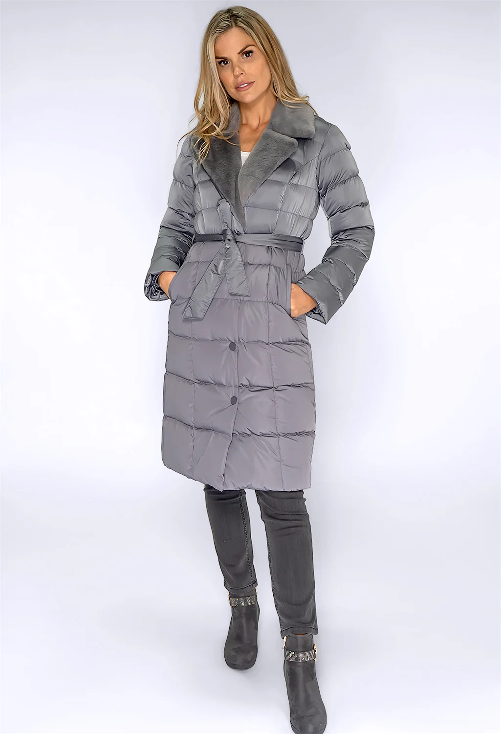 Holographic Grey Coat with Faux Fur Lapel