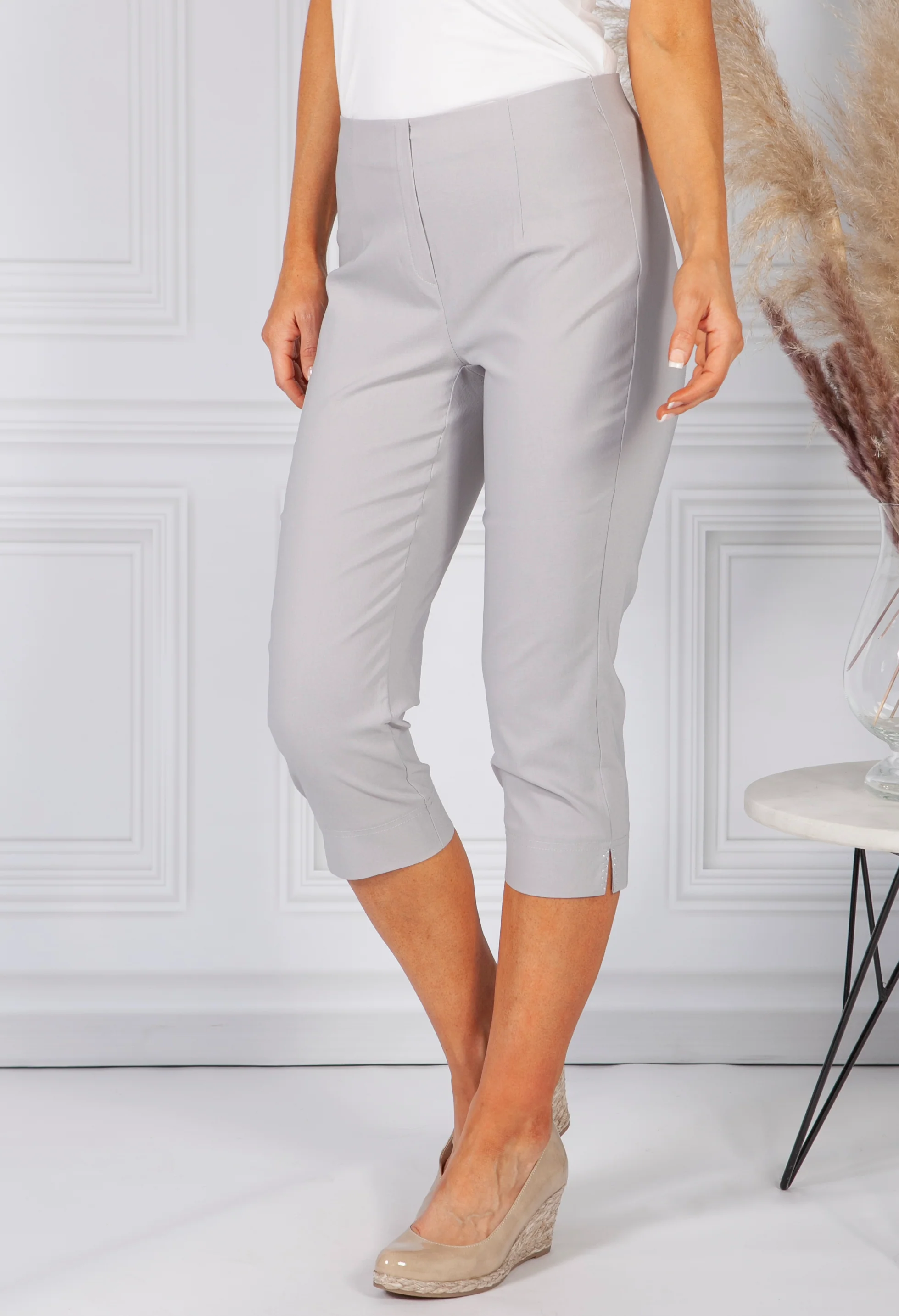 SILVER MAGIC SHAPE CAPRIS WITH DIAMANTE DETAIL