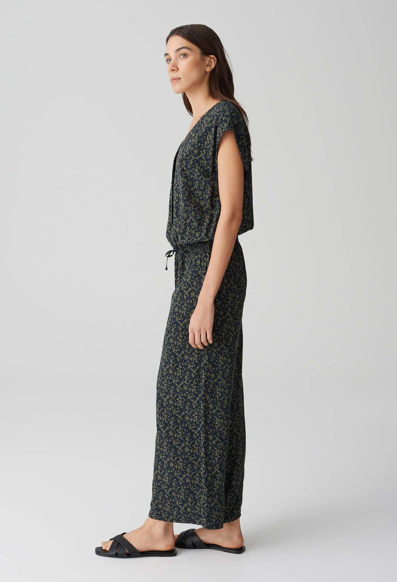 Moneli Shadow Jumpsuit