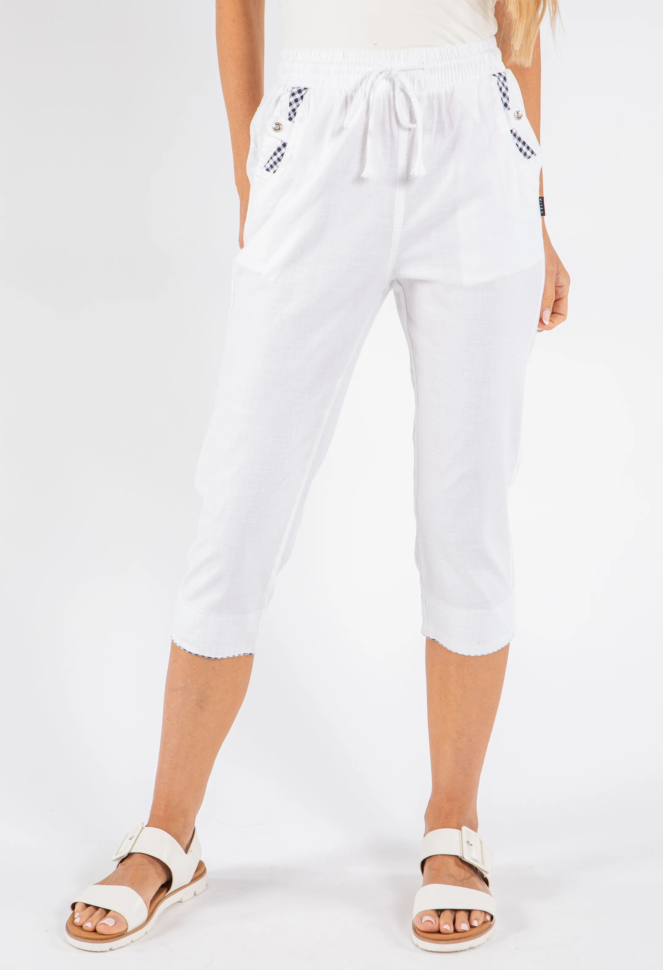 Pull-On Linen Capris