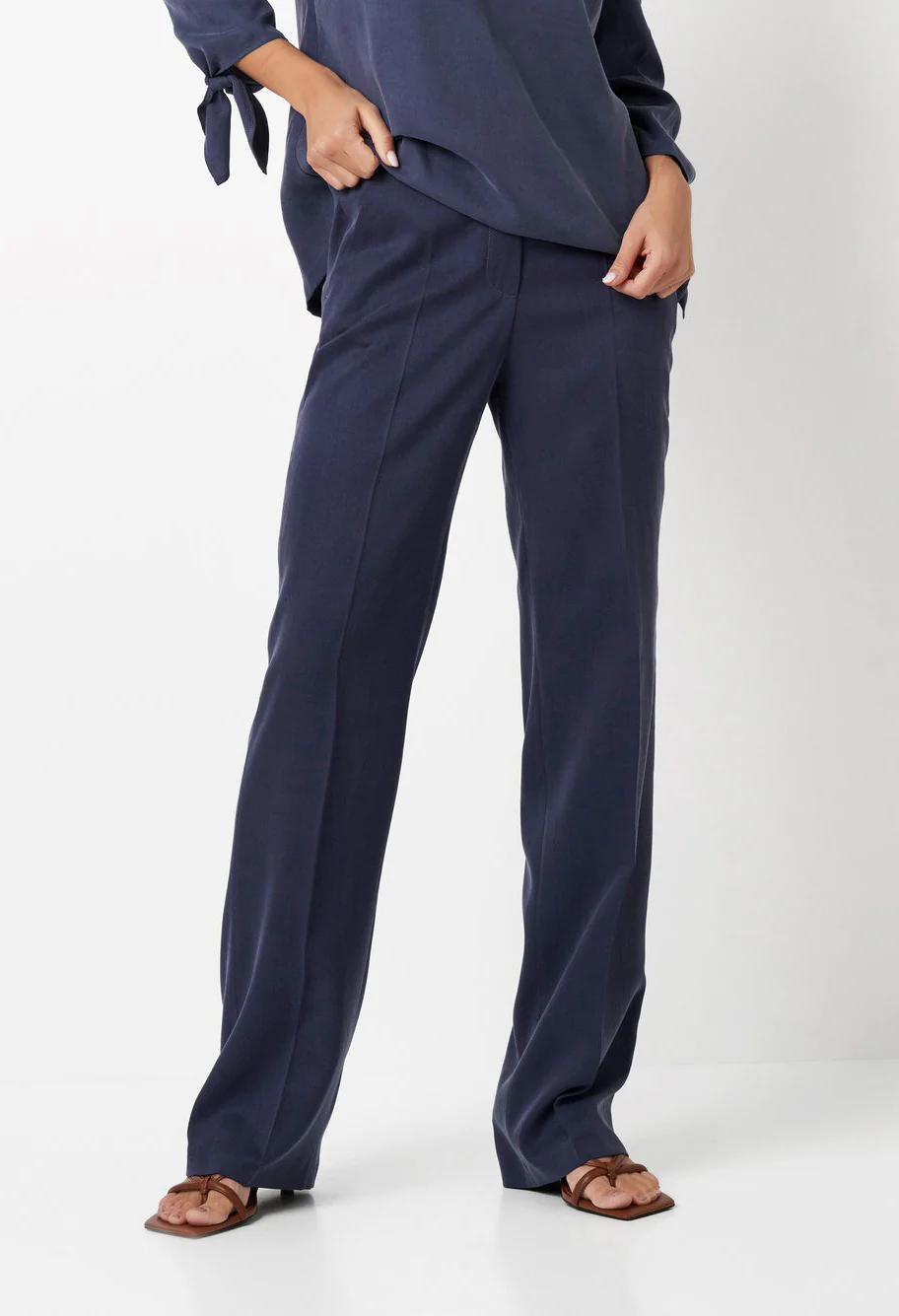 Button Close Straight leg Trouser