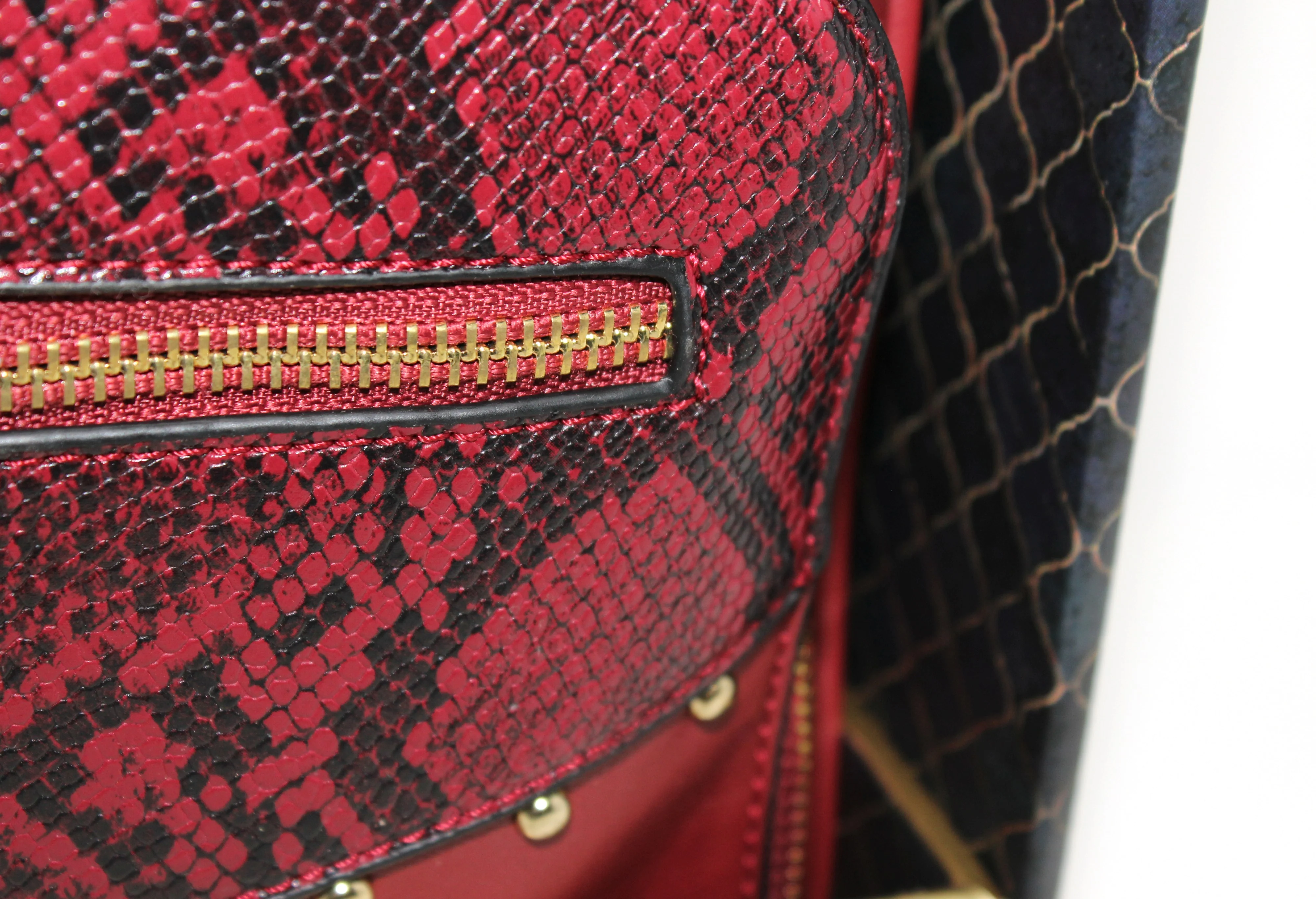 Smart bag in Red