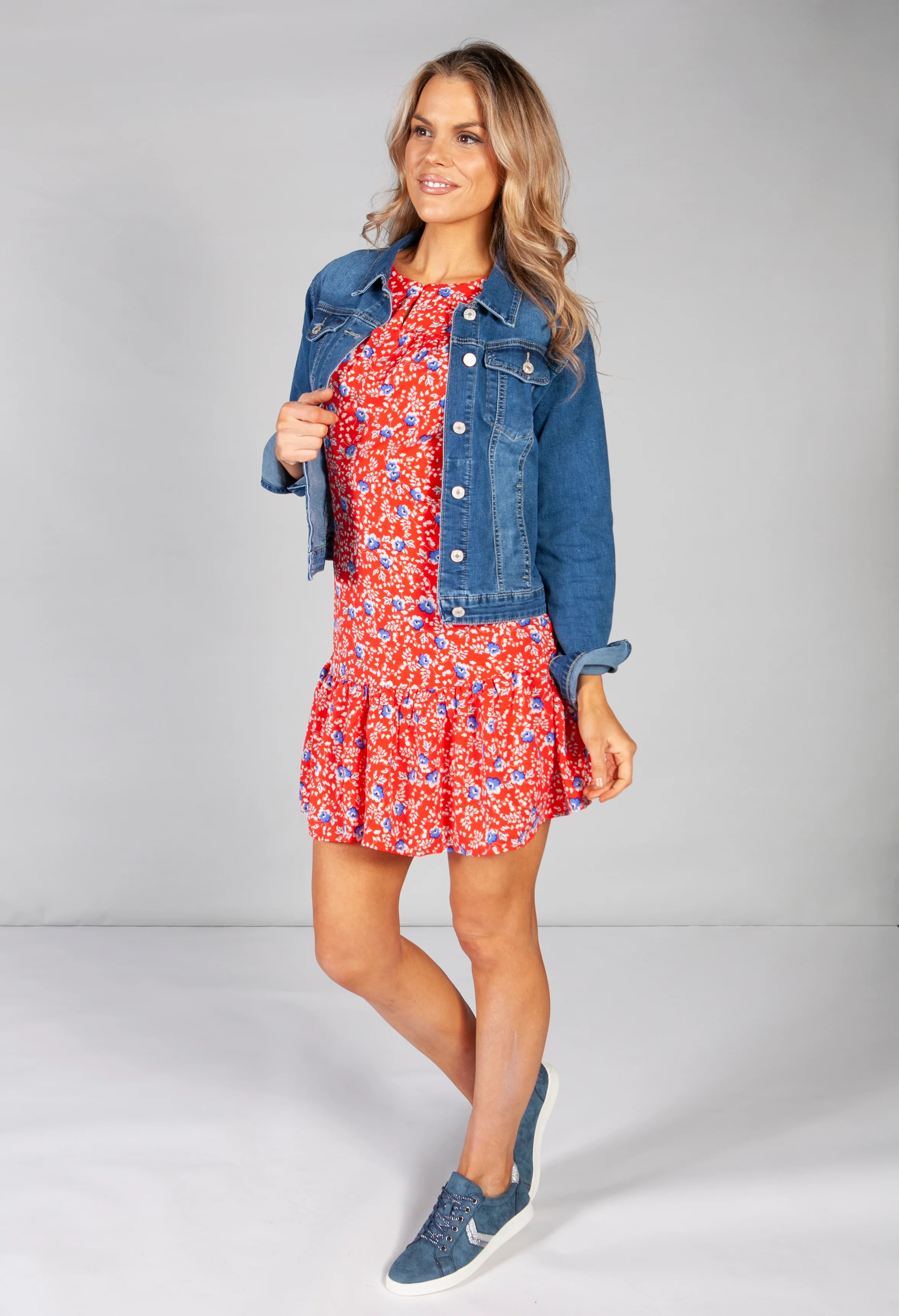 PETITE FLOWER DESIGN SWING TIERED DRESS