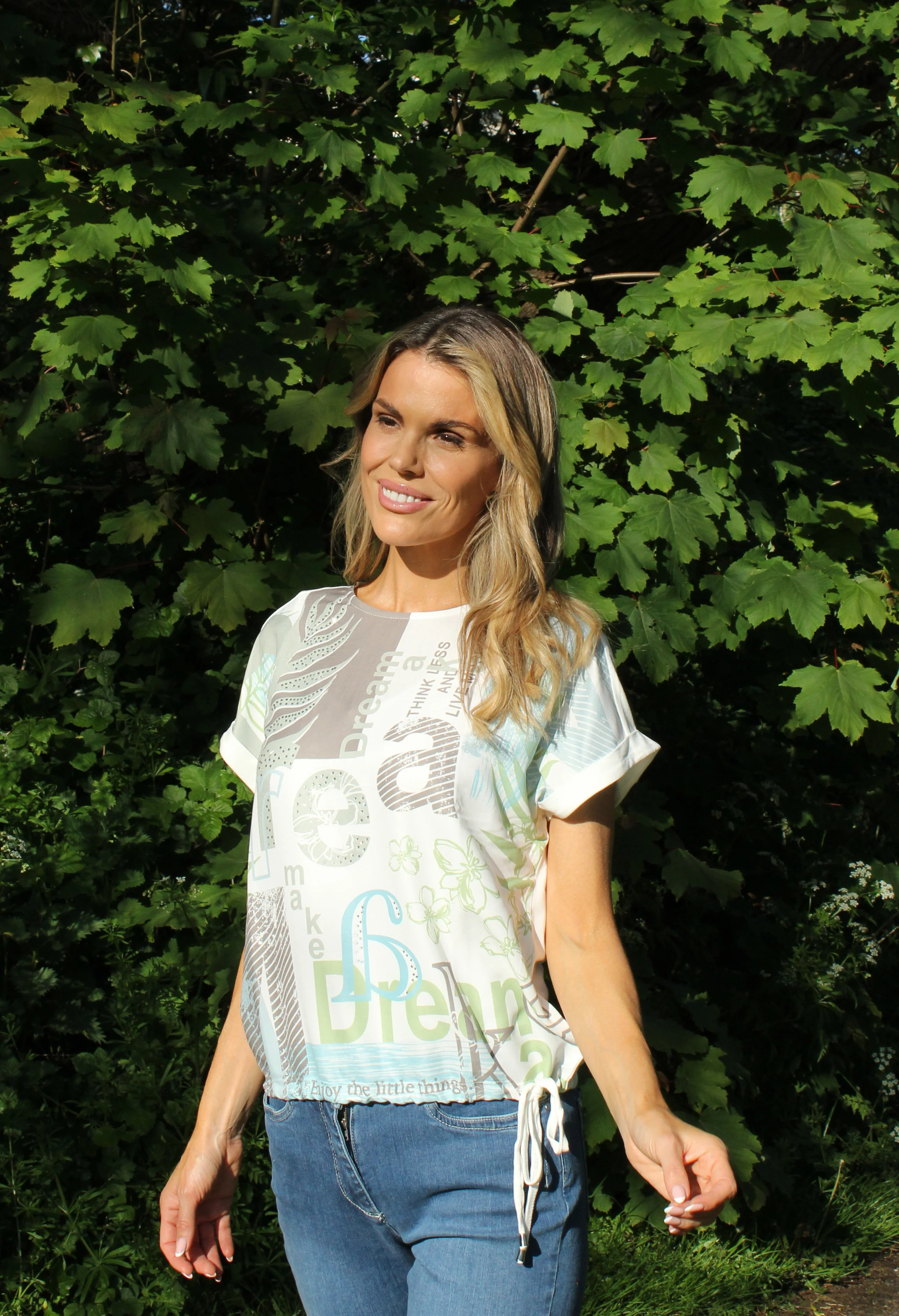 Graphic Print Short Sleeve Top