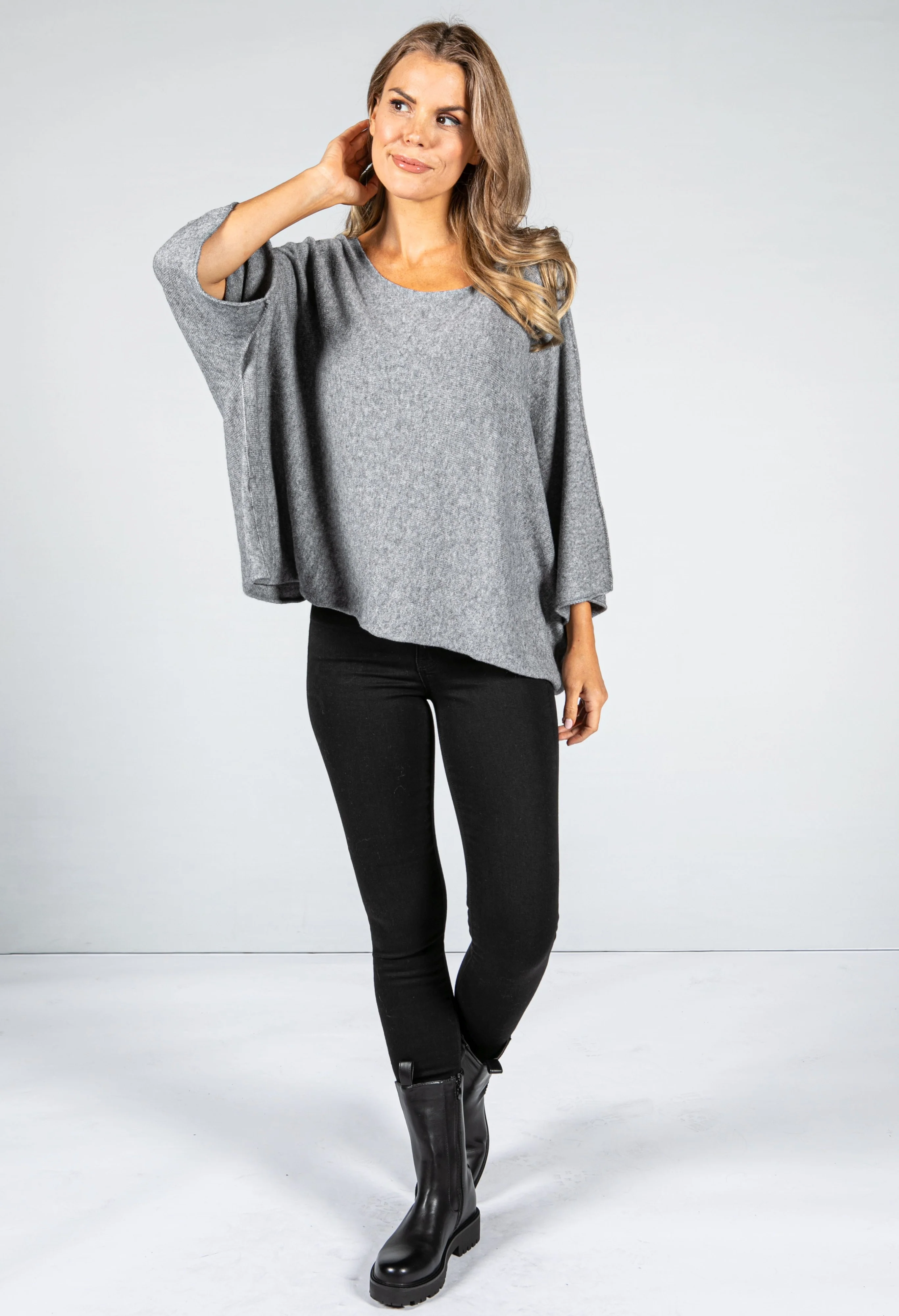Oversized Pullover Knit in Light Grey