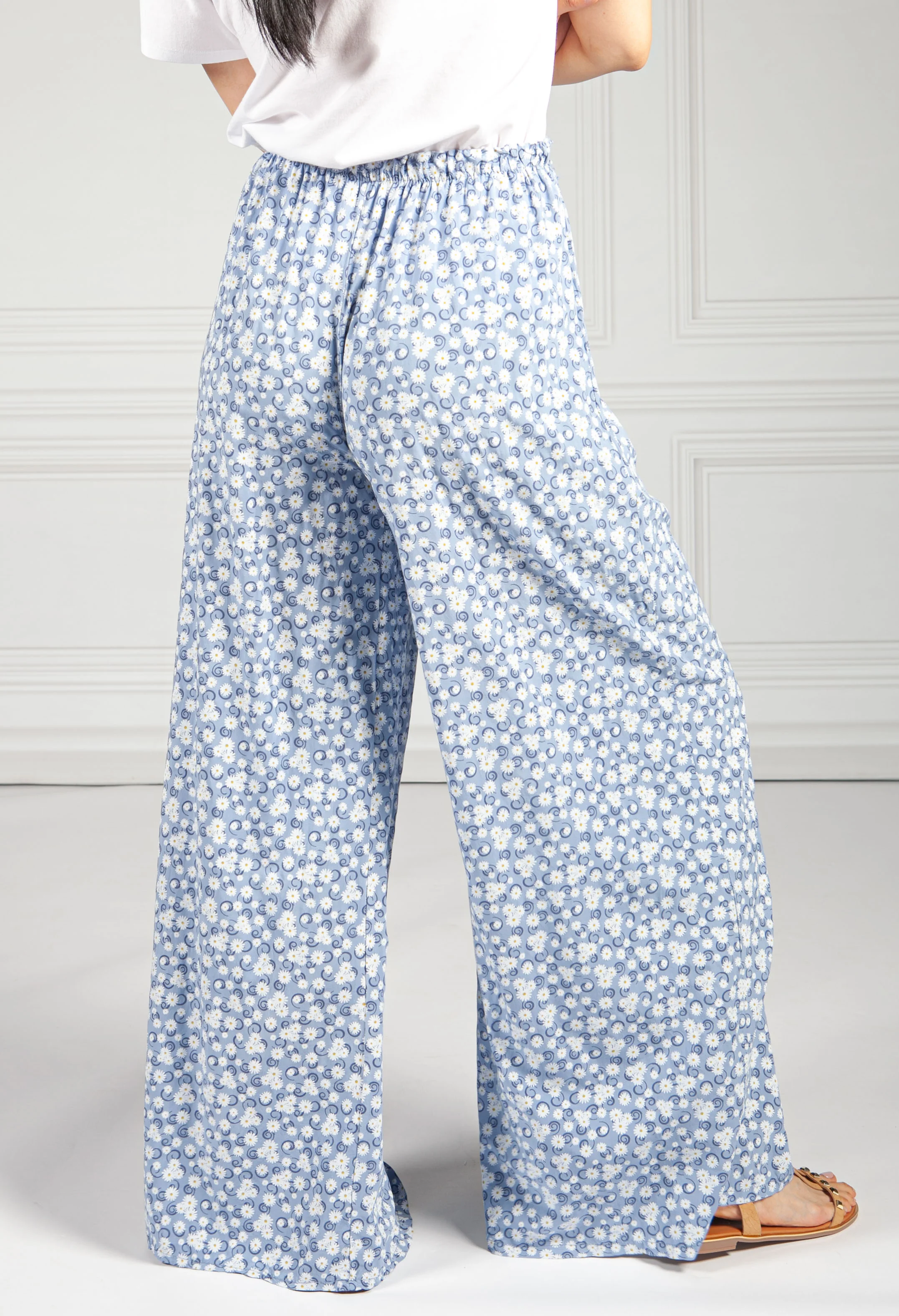 Daisy Chain Palazzo Pants in Blue