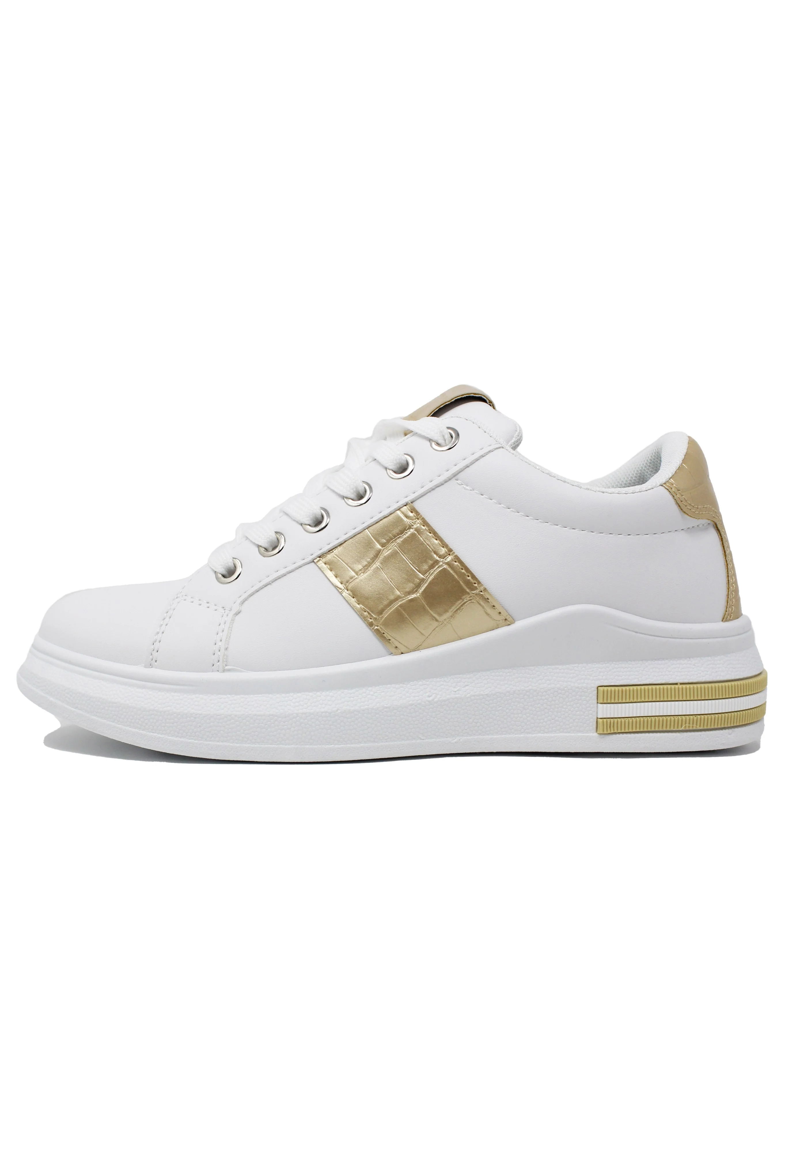 WHITE TRAINER WITH GOLD