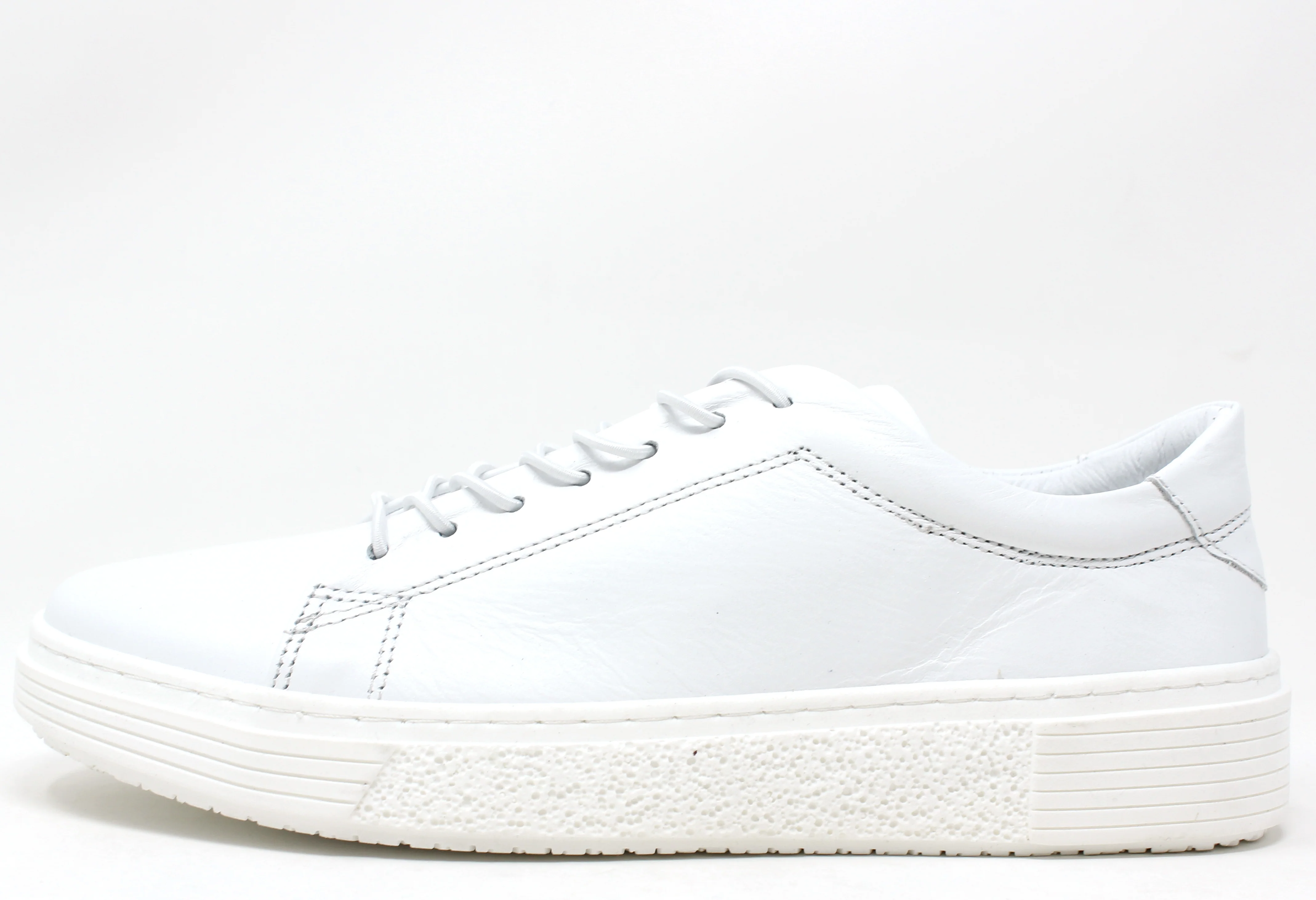 Classic Leather Trainer