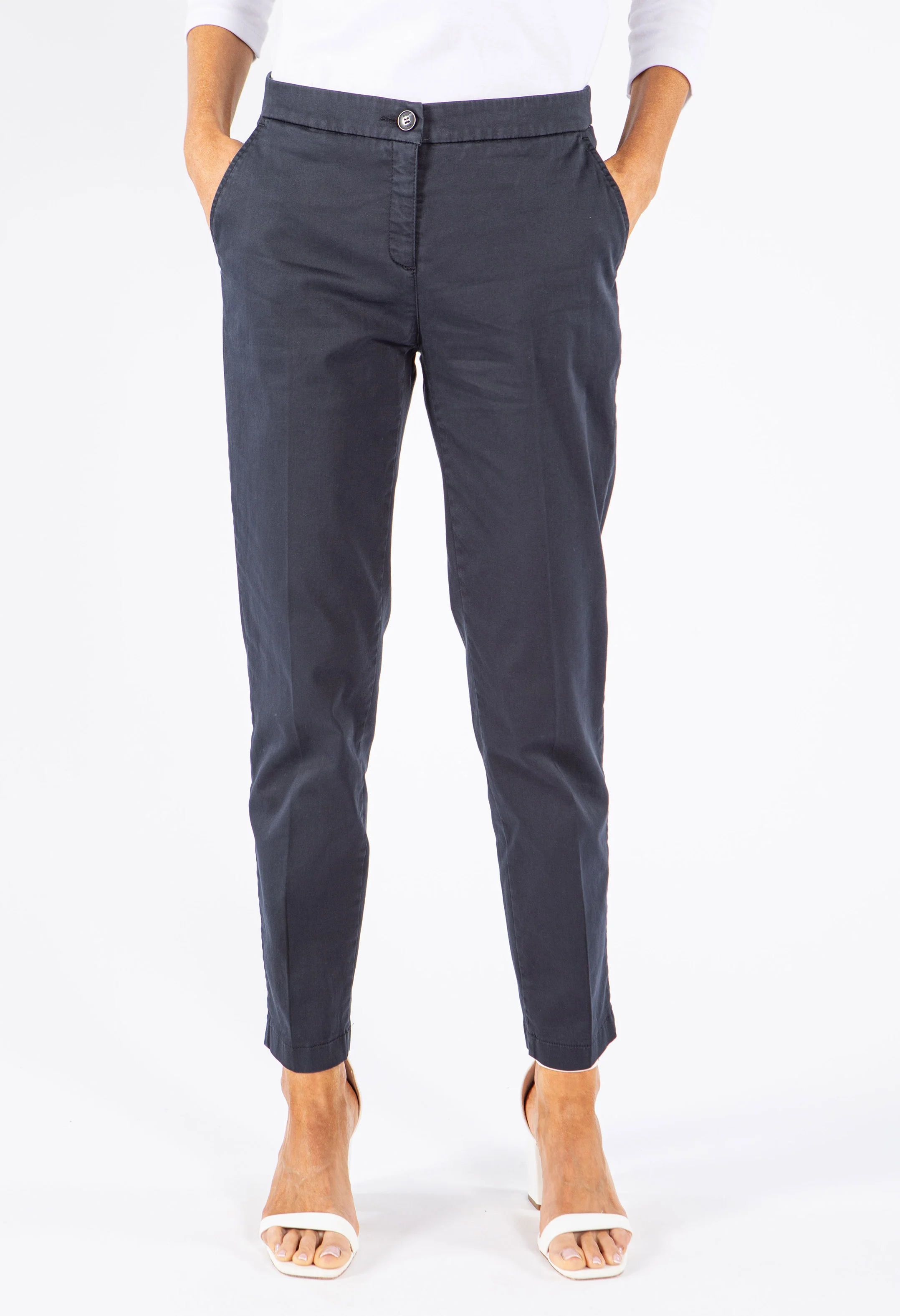 Maron Pull On Regular Leg