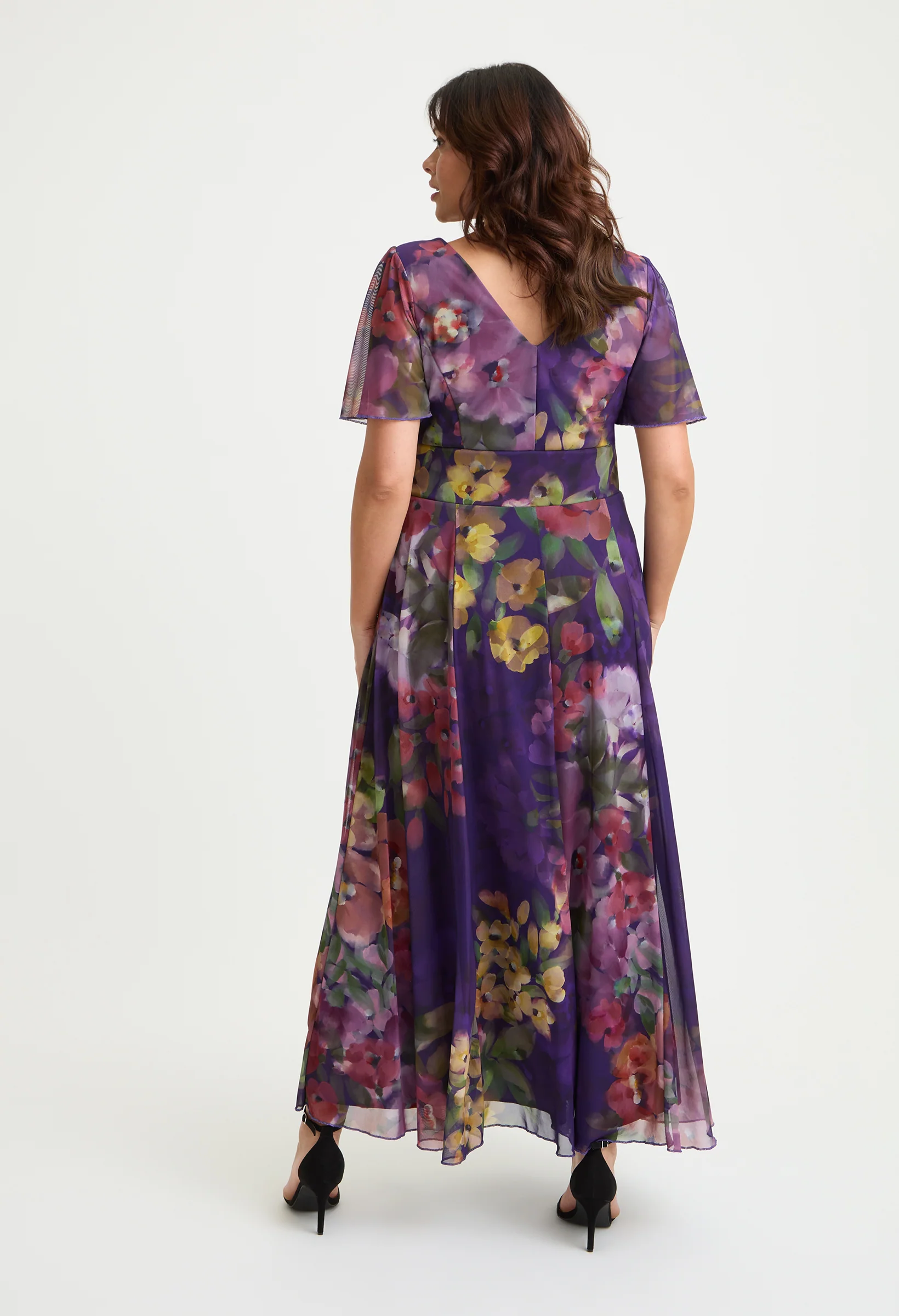 Isabelle Curve+ Angel Sleeve Maxi Dress