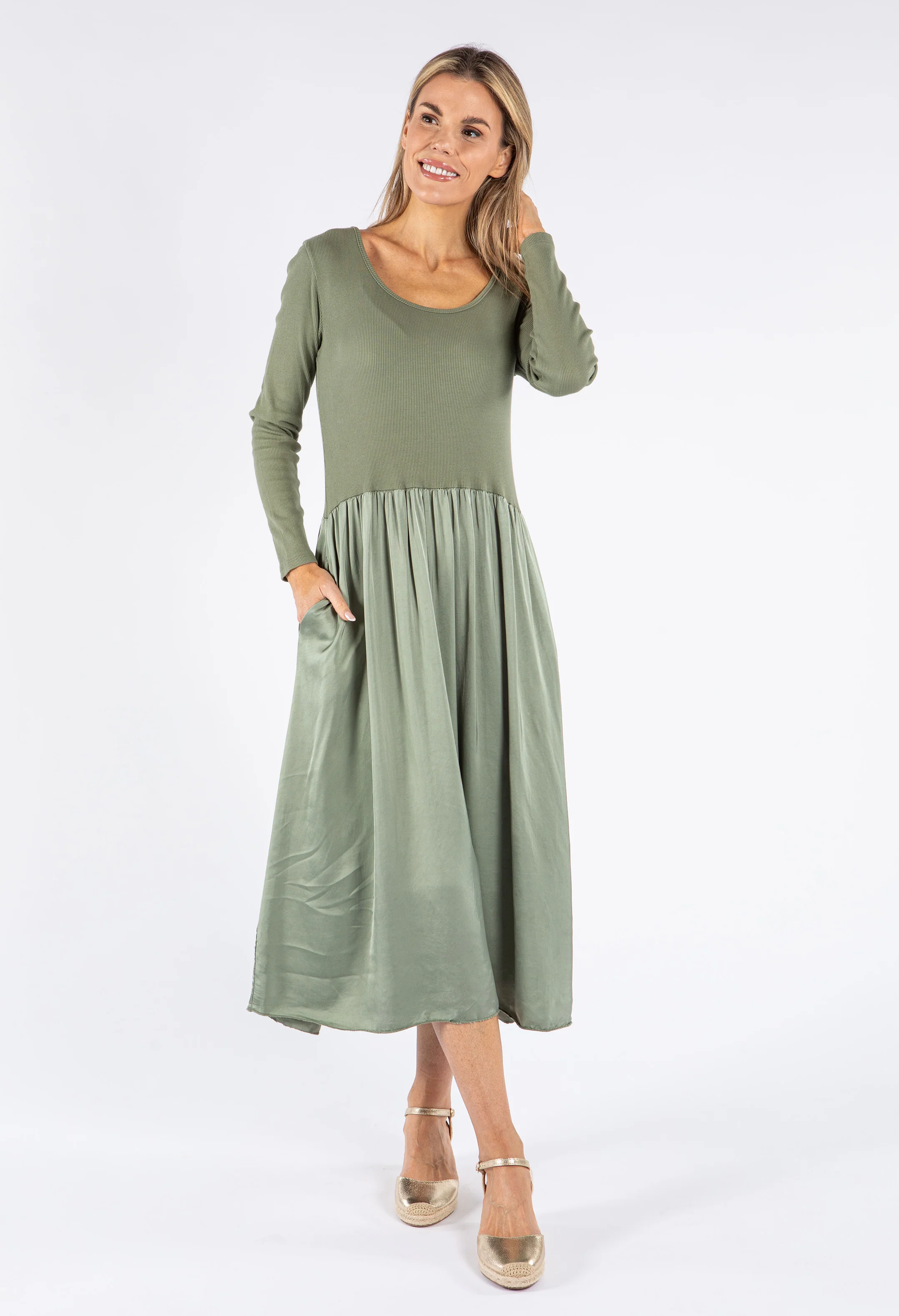 Ribbed Bodice Maxi Dress