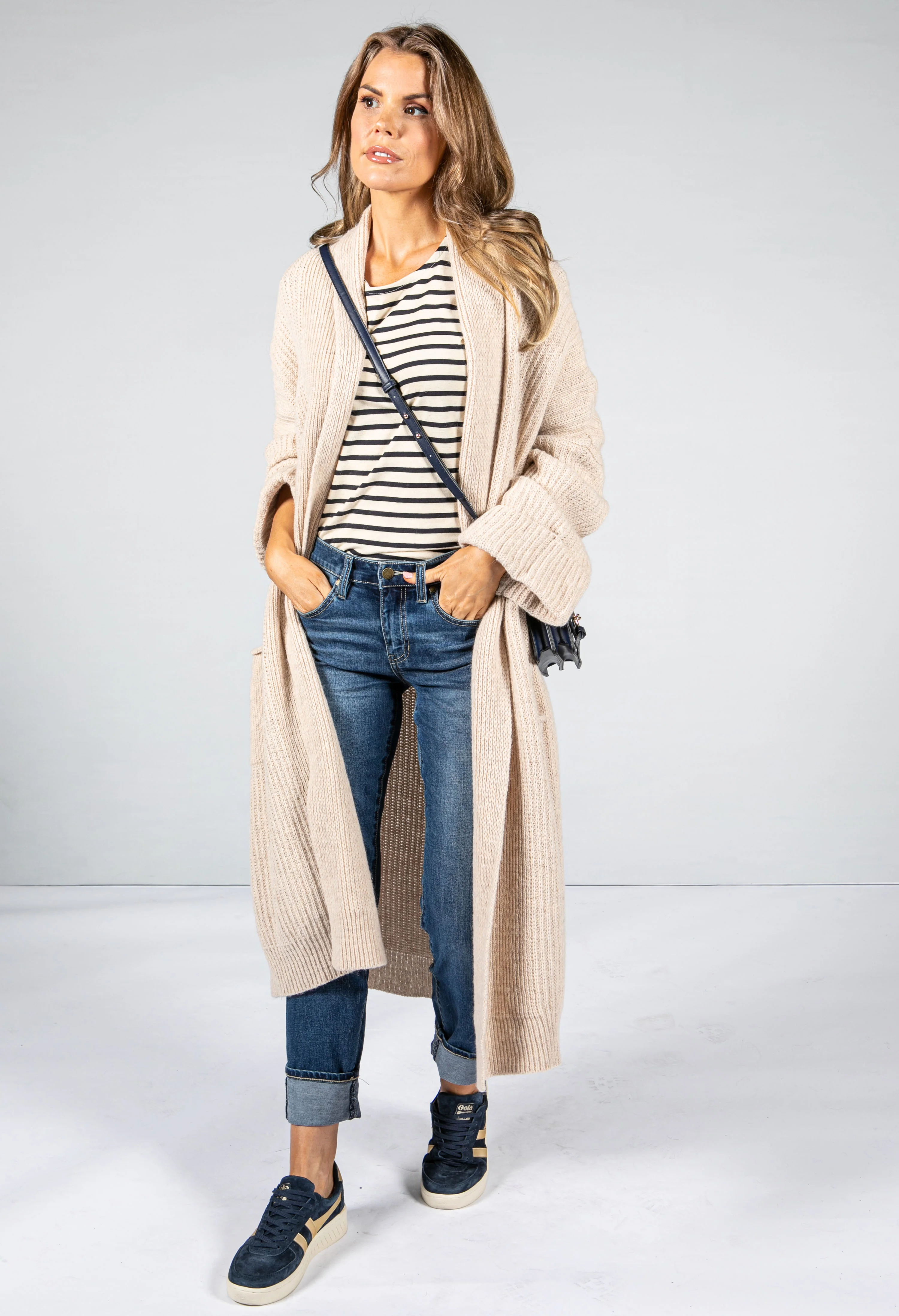 COSY CHUNKY KNIT LONGLINE CARDIGAN IN Sand