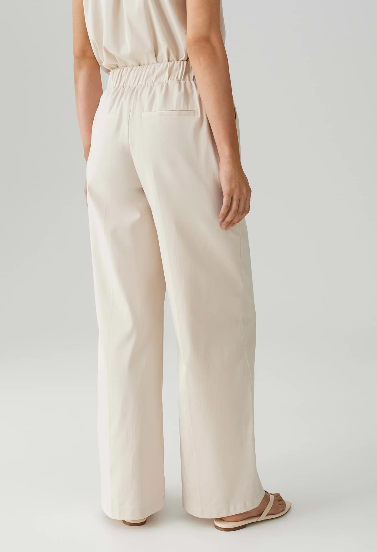 Mucia Wide Leg Trousers