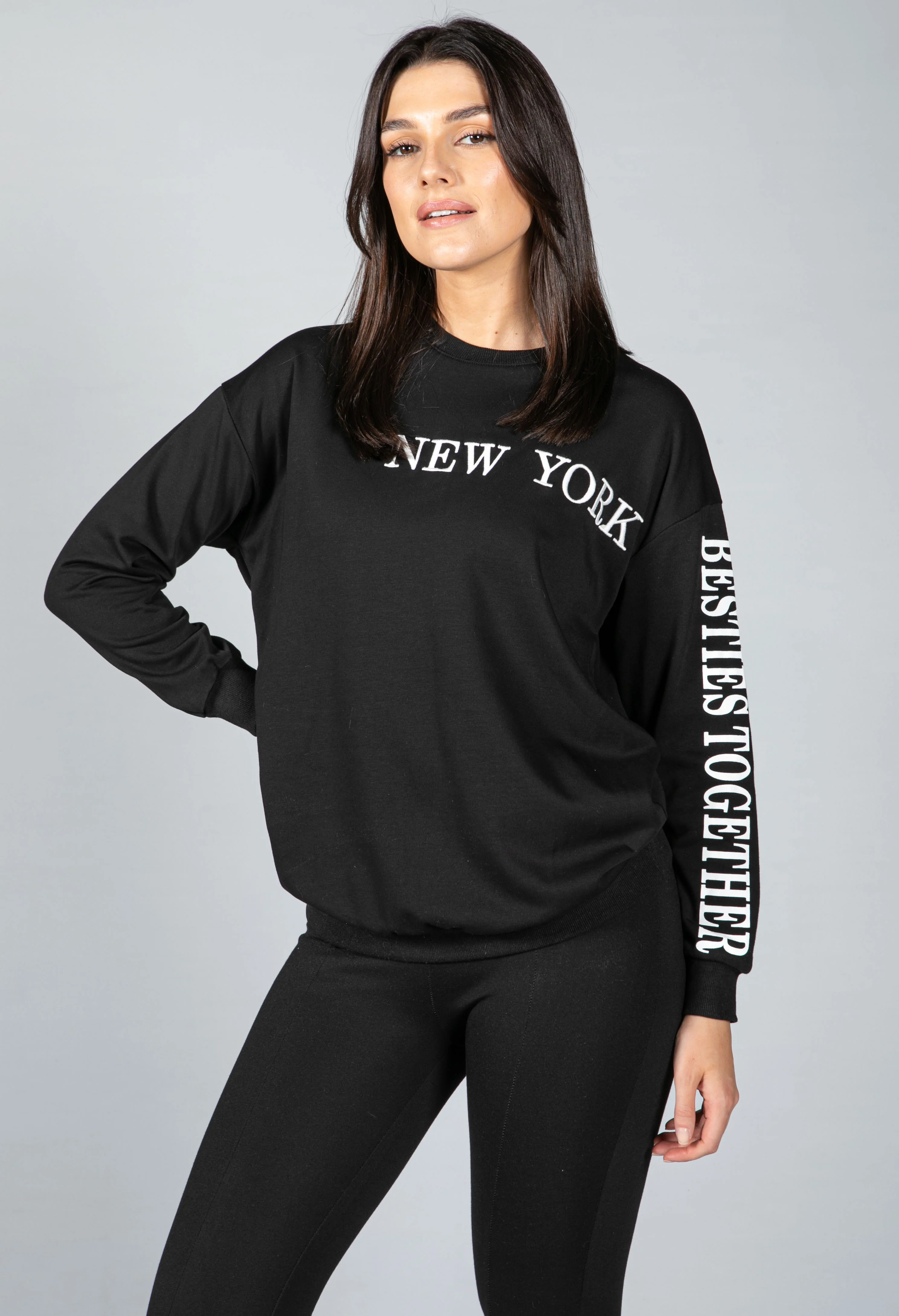 NEW YORK VARSITY CREW NECK JUMPER IN BLACK