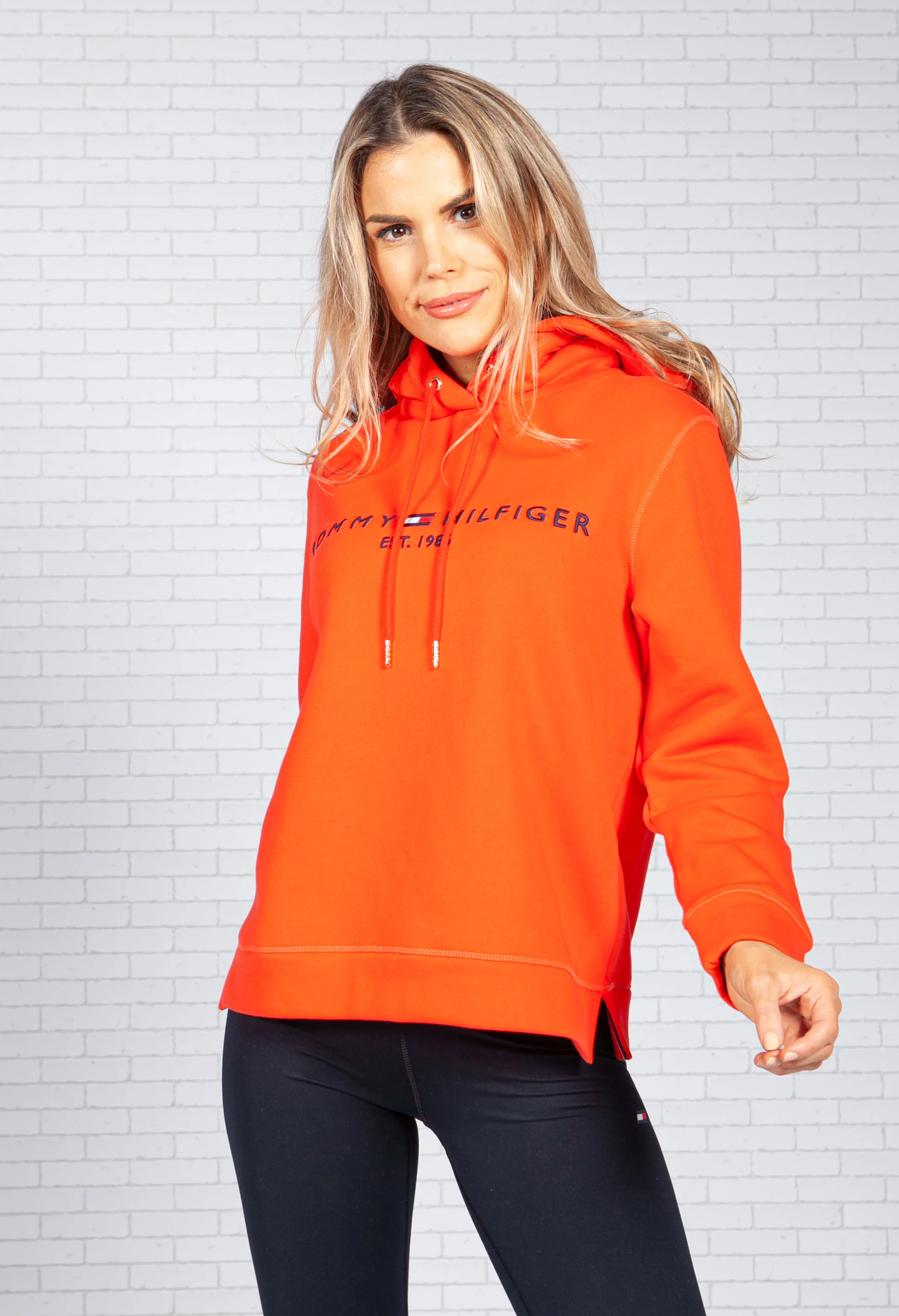 ESSENTIAL FLEECE LOGO HOODY