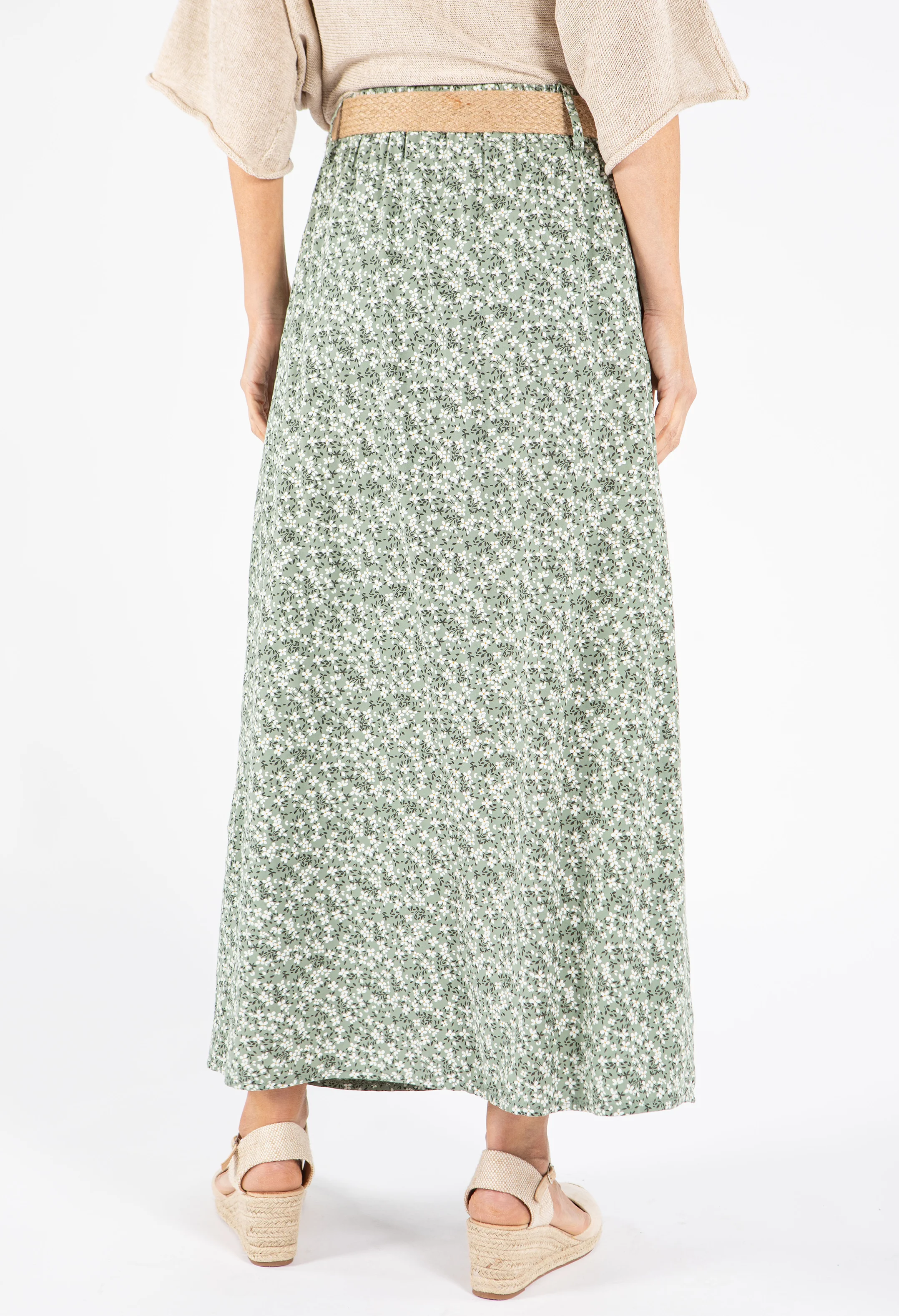 Belted Daisy Print Maxi Skirt