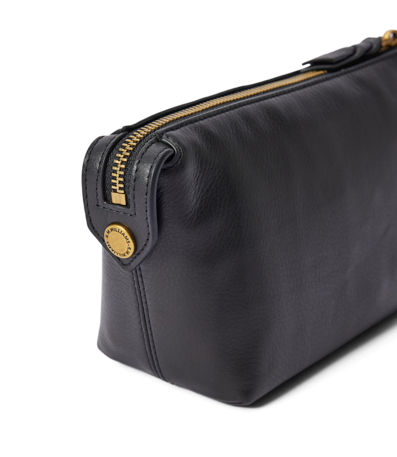 Lorne small cosmetic case