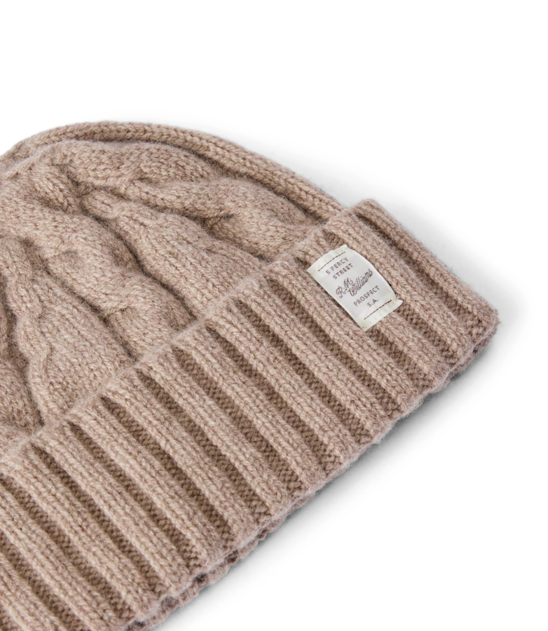 Highland cable wool beanie