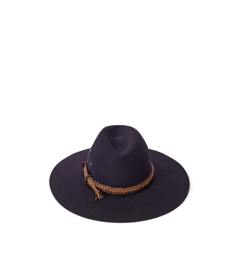 R.M.W Riverina Akubra